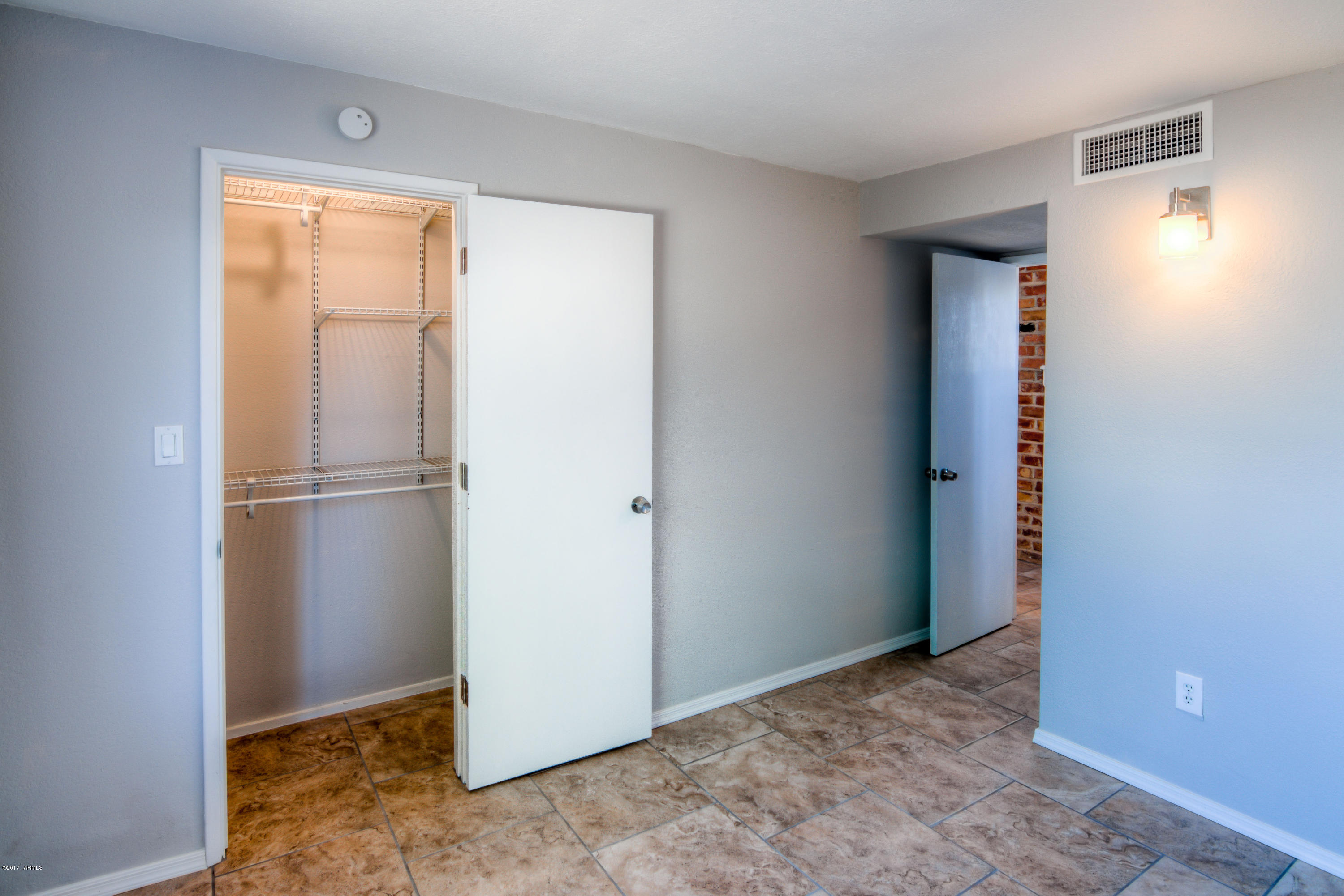 Catalina Heights - Residential Income