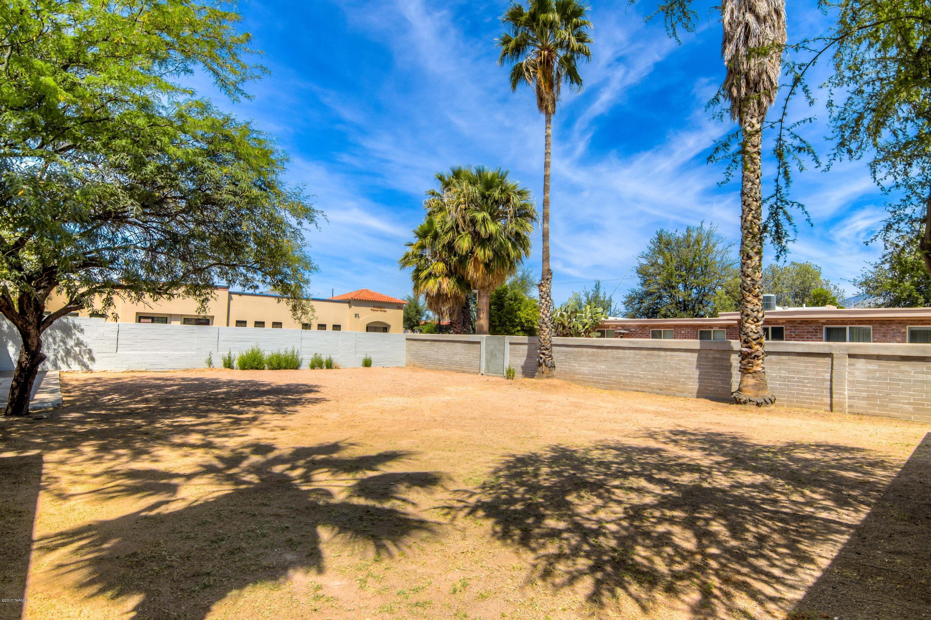 Catalina Heights - Residential Income