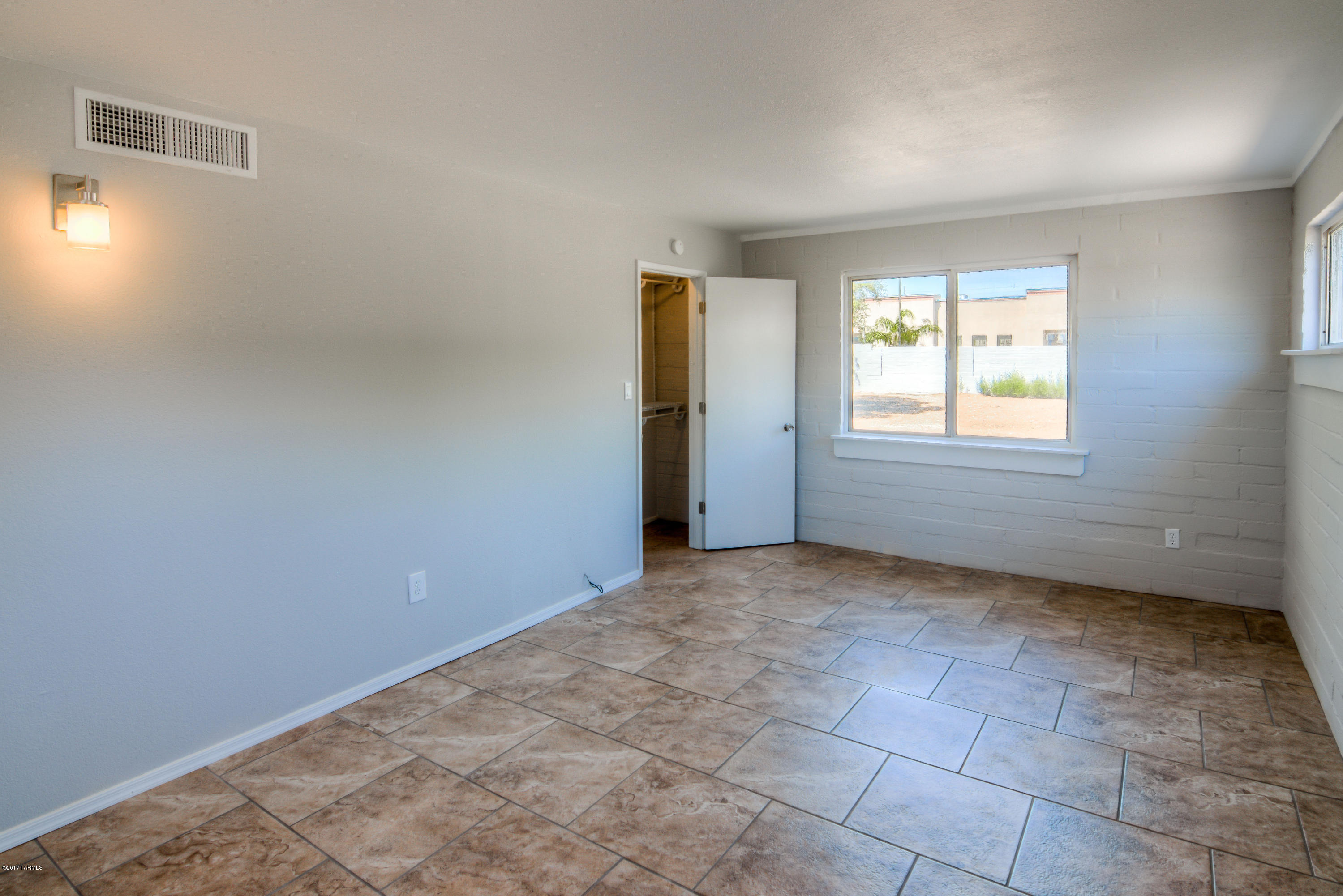 Catalina Heights - Residential Income