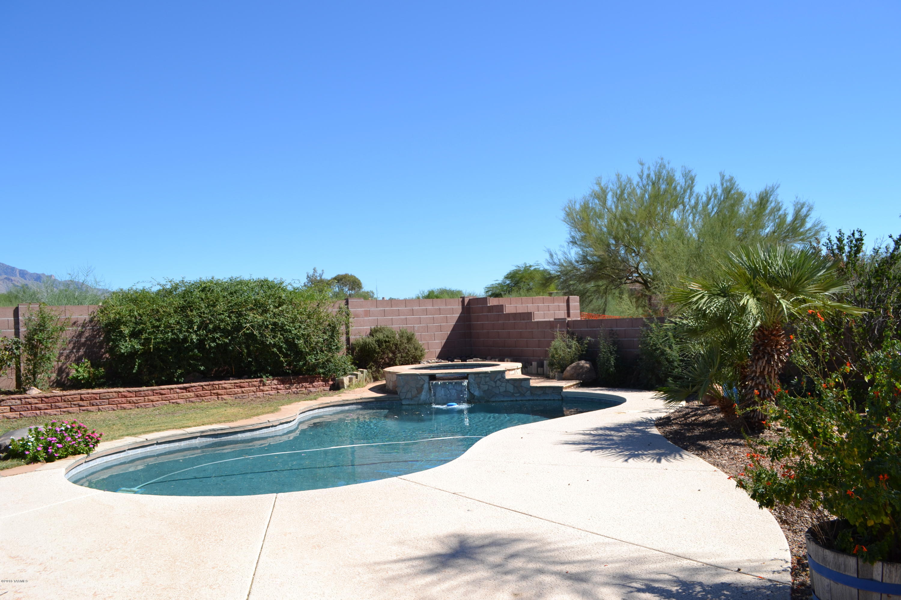 Ironwood Meadows(1-103) - Residential Lease