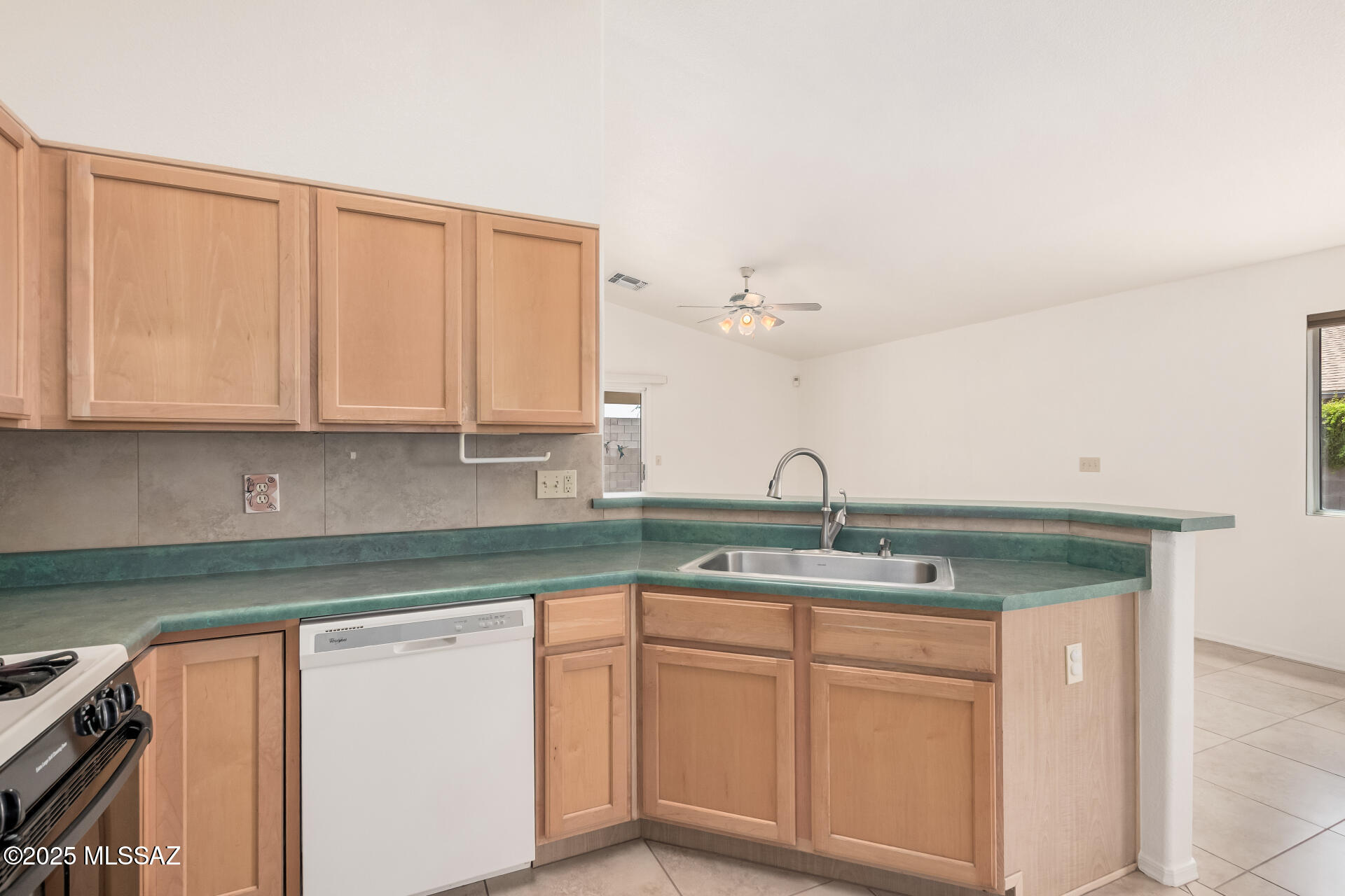 Desert Crossings at Rita Ranch (1-255) - Residential