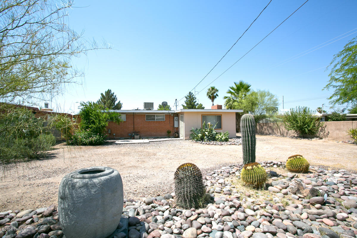 Sherwood Village Terrace (231-546) - Residential