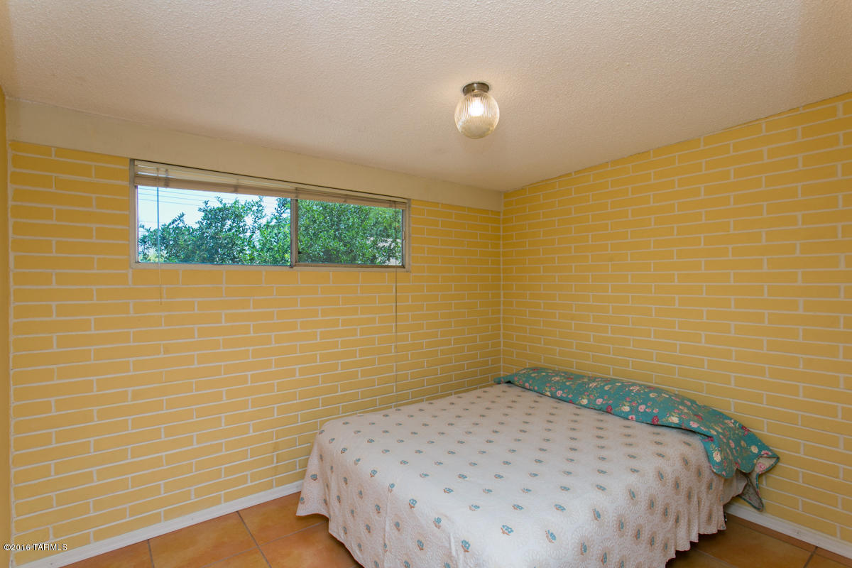 Sherwood Village Terrace (231-546) - Residential