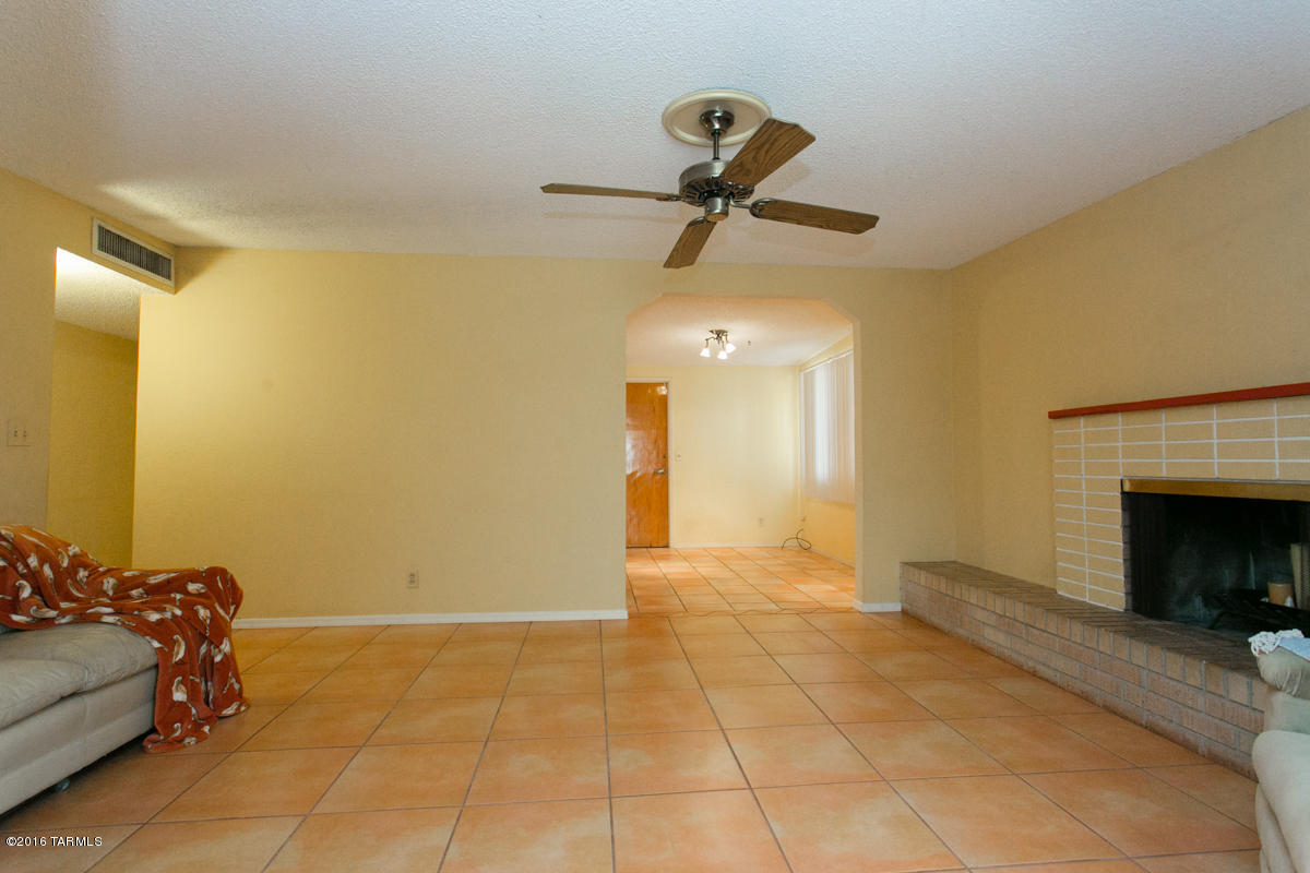 Sherwood Village Terrace (231-546) - Residential