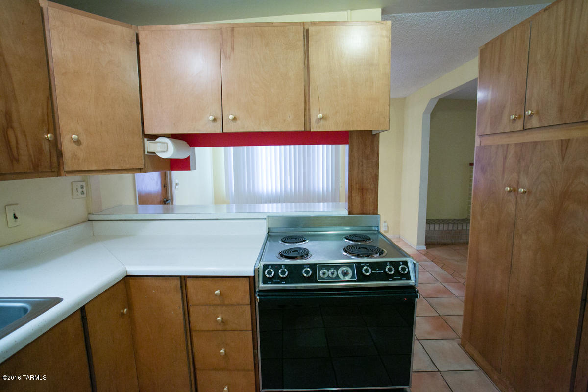 Sherwood Village Terrace (231-546) - Residential