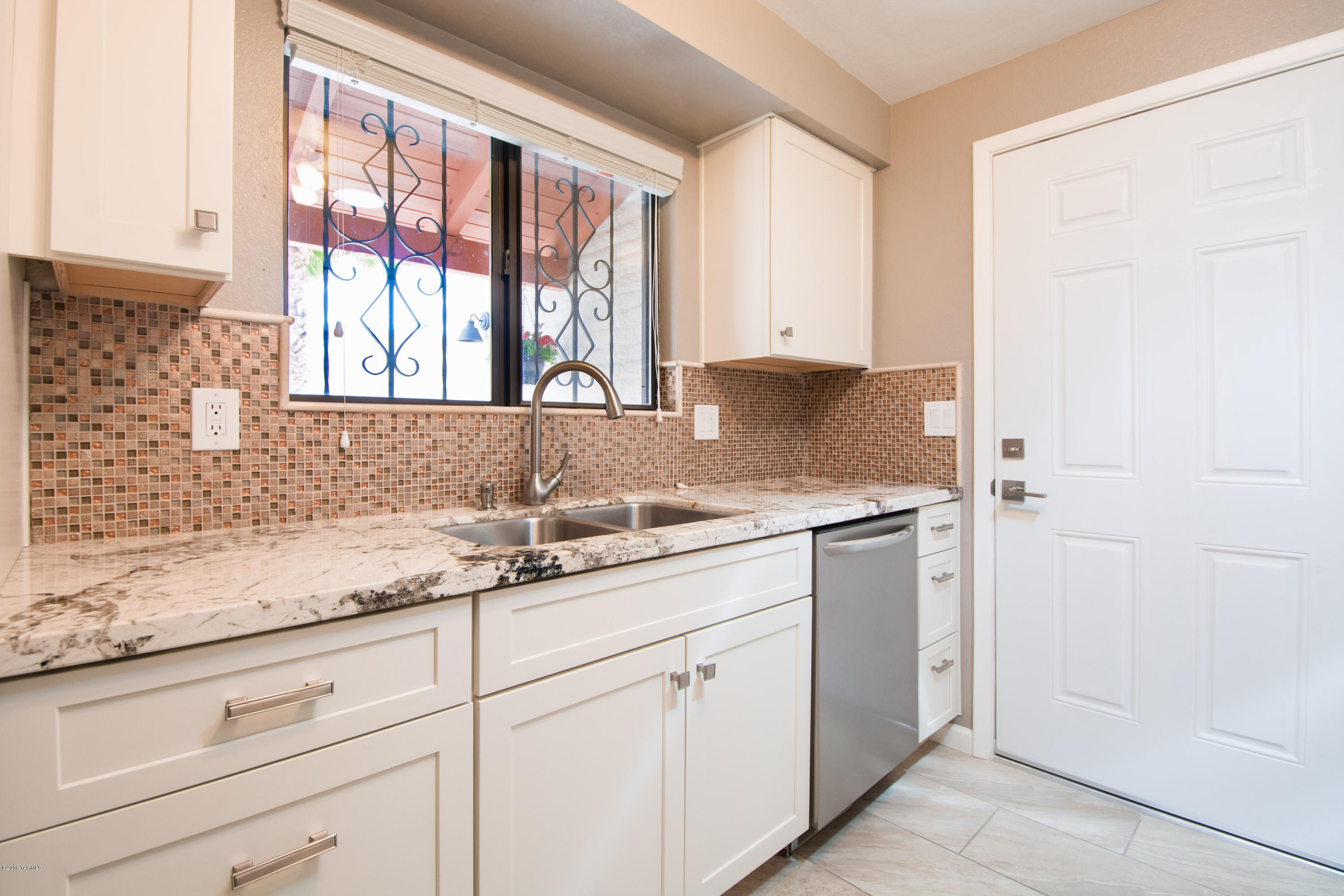 Rio Cancion Twnhms. and Professional - Residential