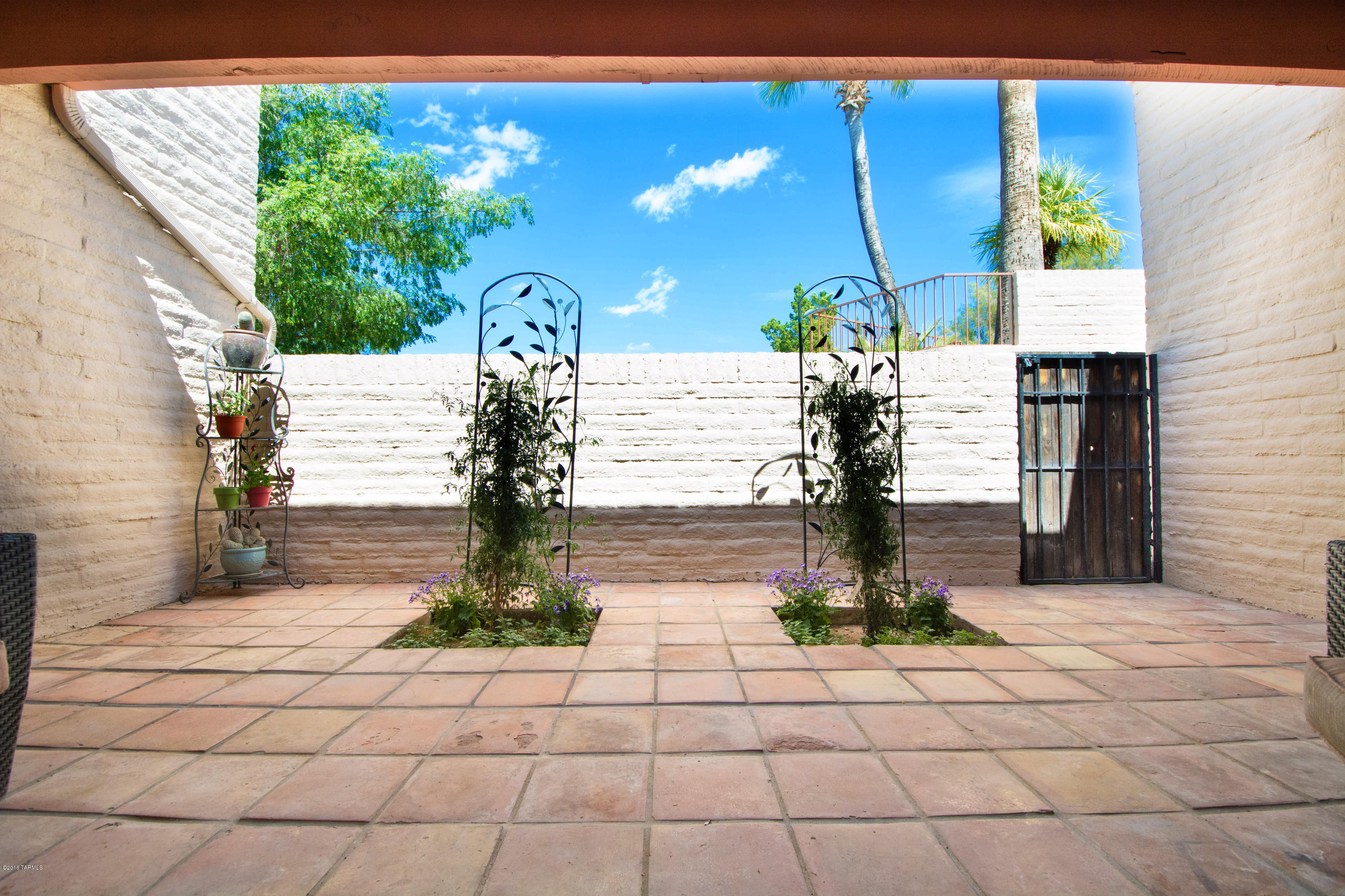 Rio Cancion Twnhms. and Professional - Residential