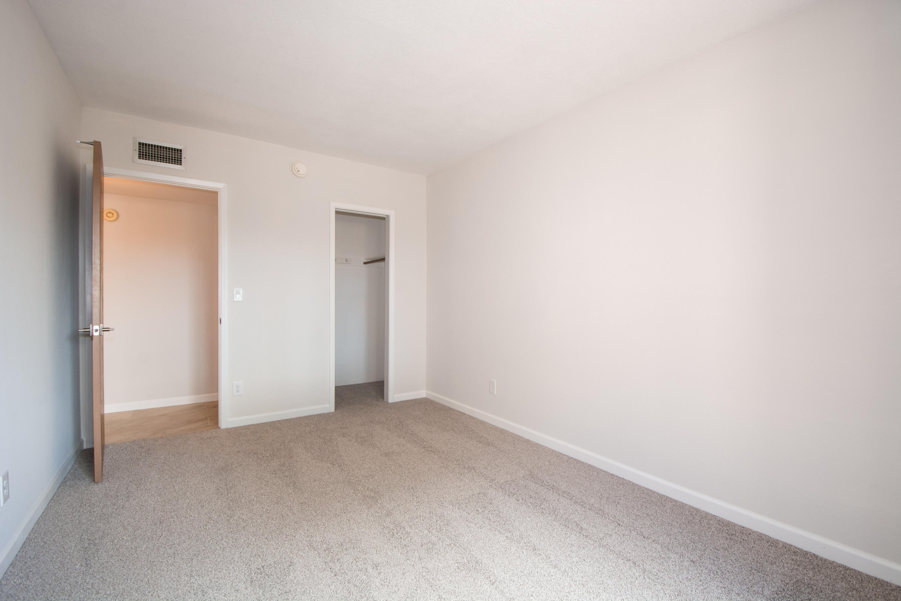 Rio Cancion Twnhms. and Professional - Residential