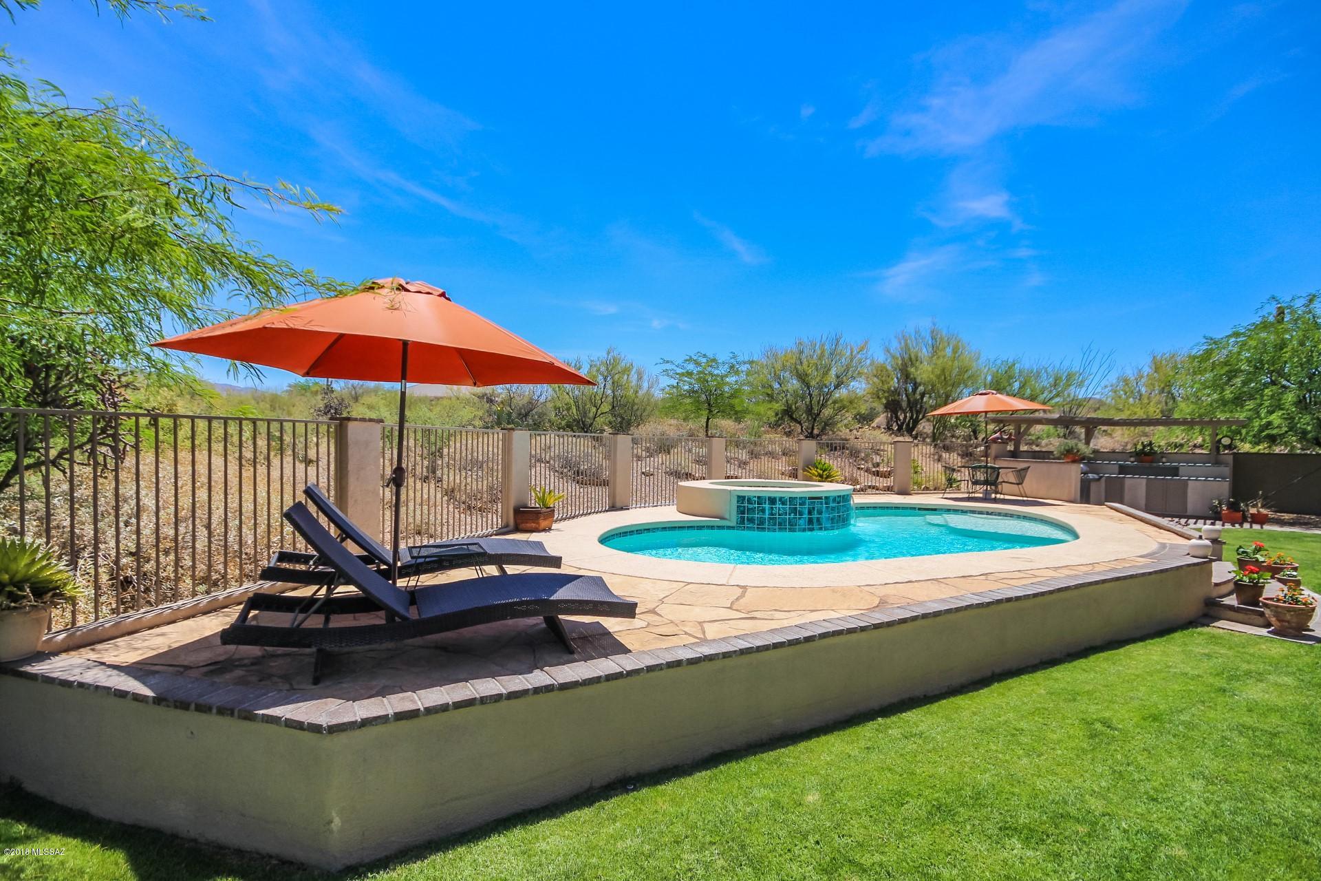Coyote Creek (1-395) - Residential