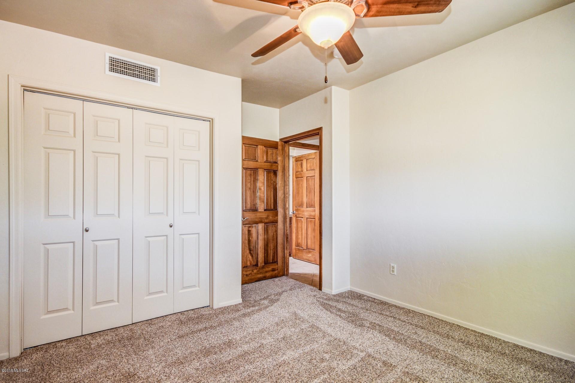 Coyote Creek (1-395) - Residential