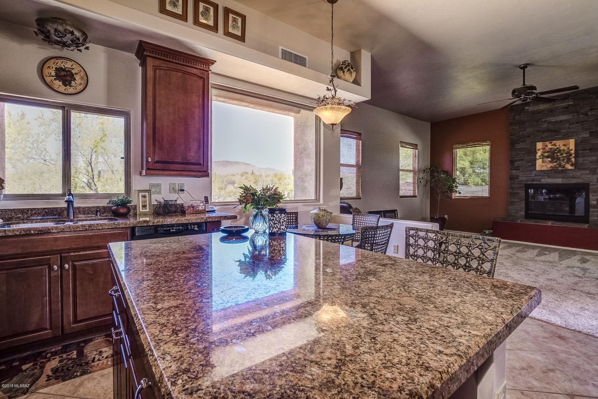 Coyote Creek (1-395) - Residential