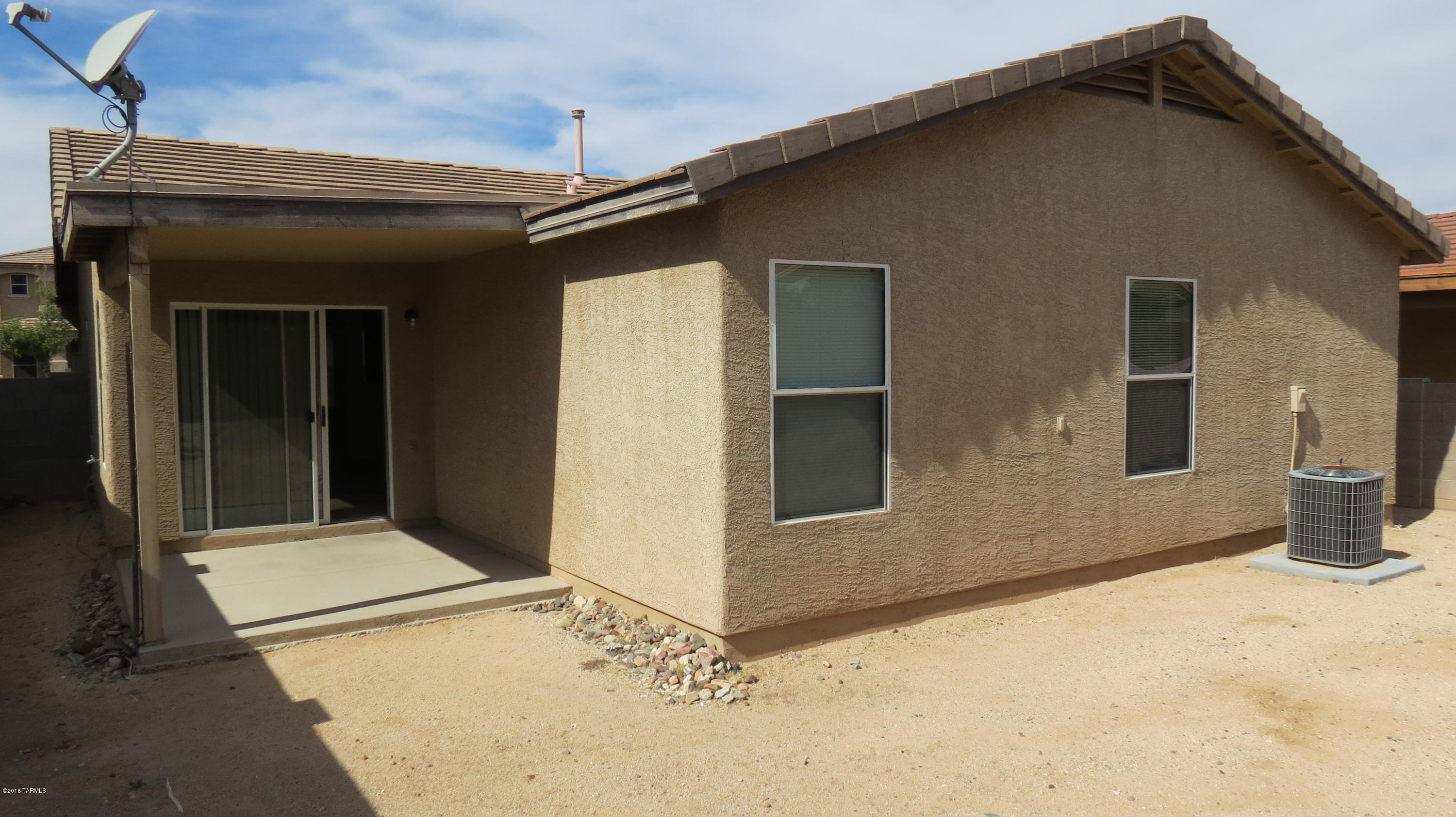 Hartman Vistas-(1-353) - Residential Lease