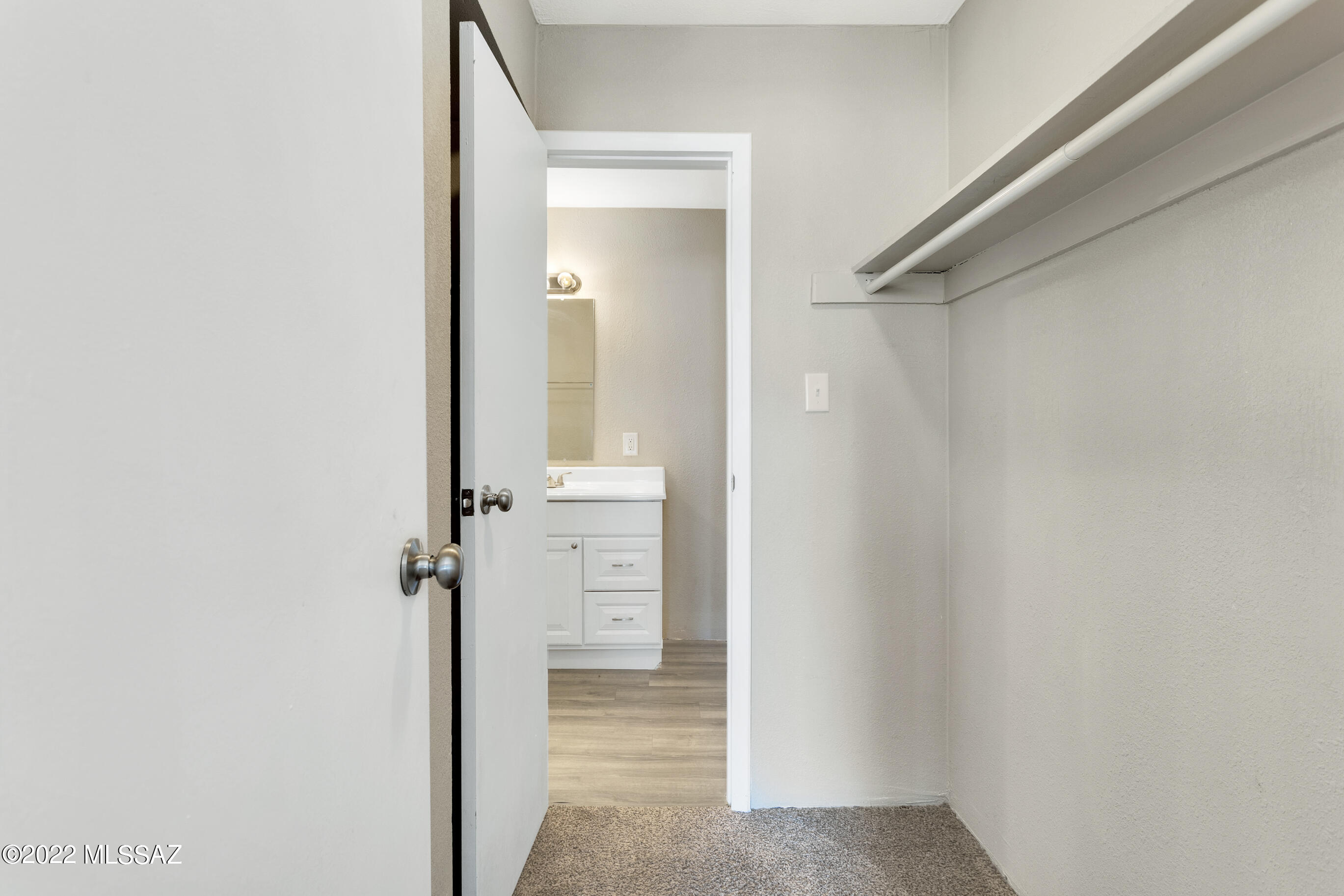 Barcelona Manor Condominiums - Residential