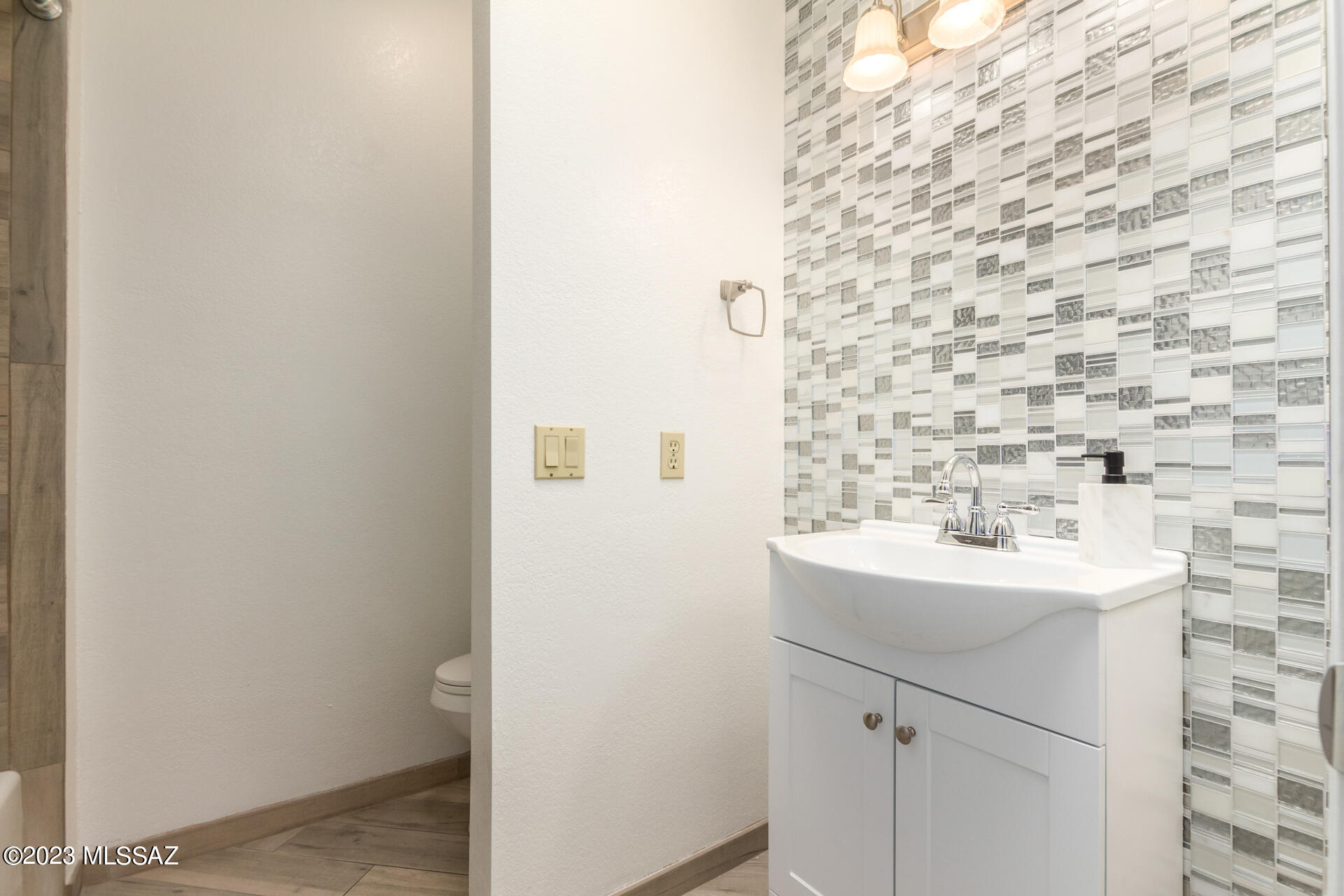 El Dorado Townhomes - Residential