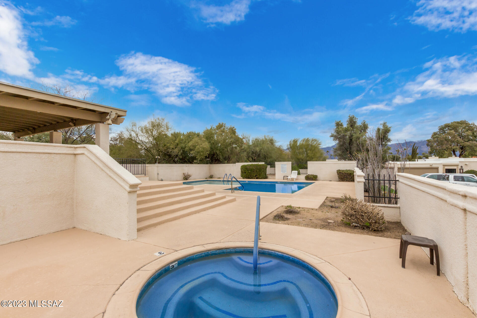 El Dorado Townhomes - Residential