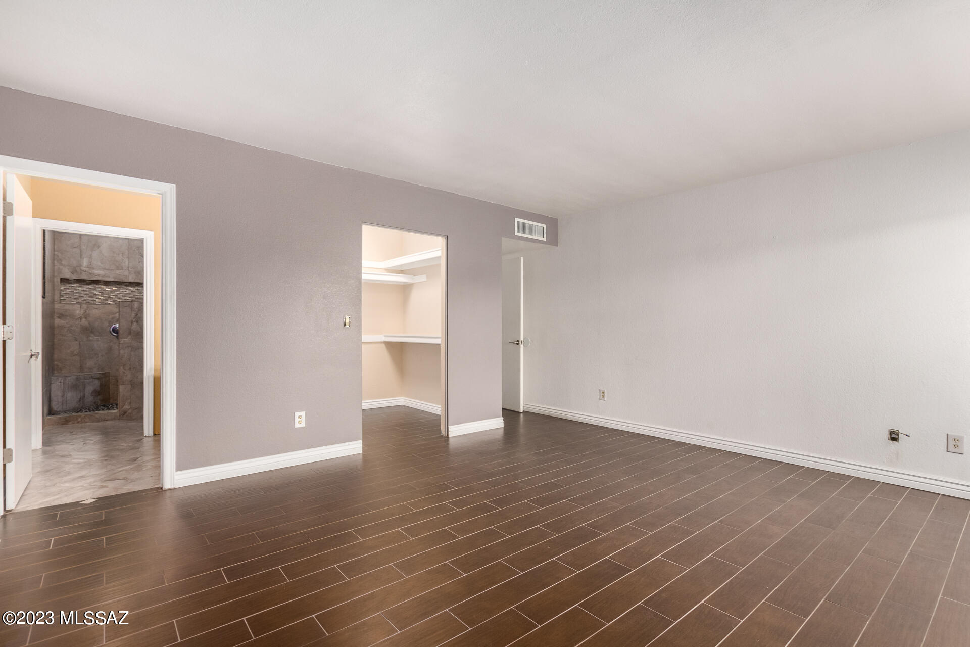 El Dorado Townhomes - Residential
