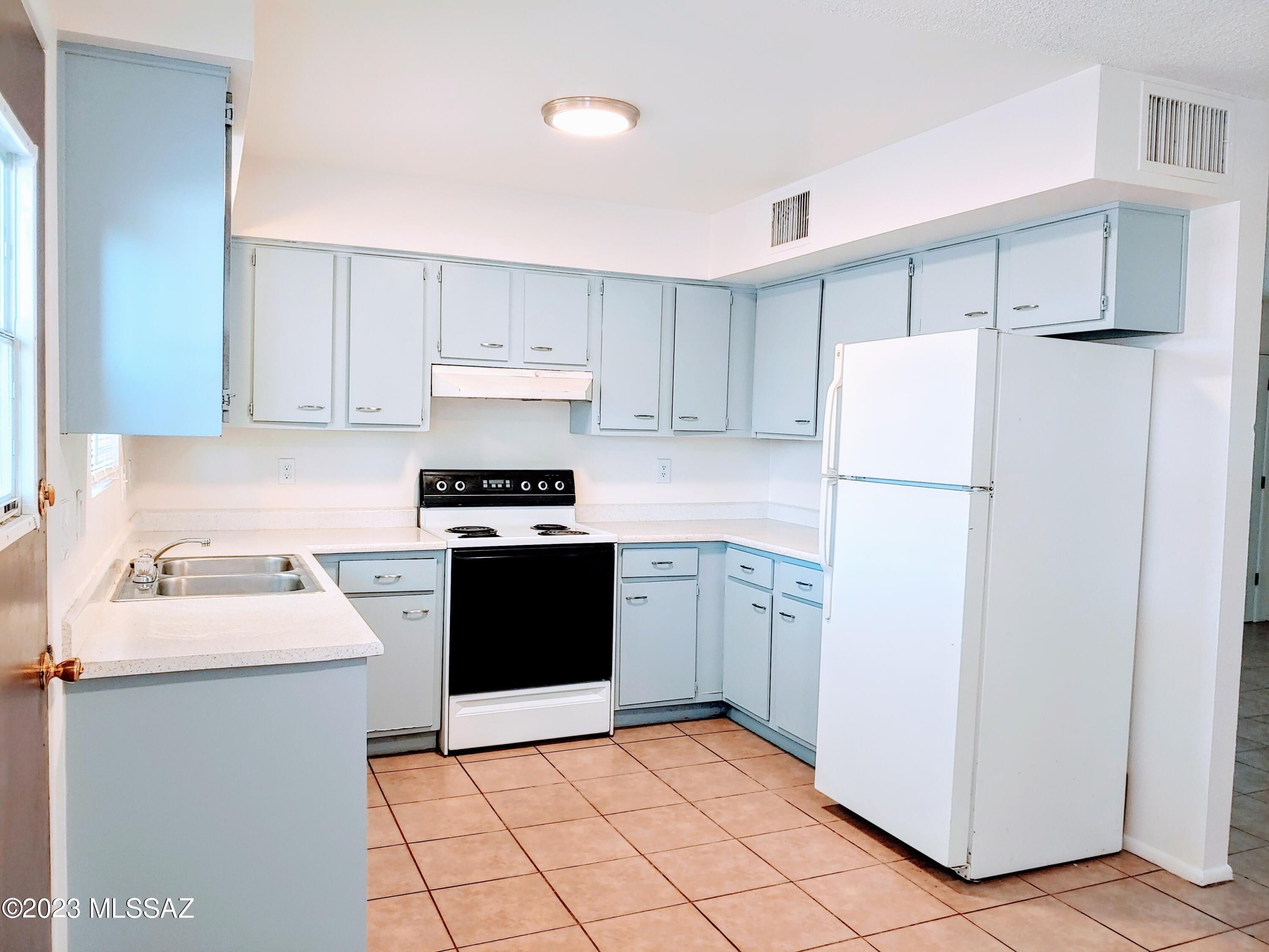 Catalina Poultry Acres NO 1 - Residential Income