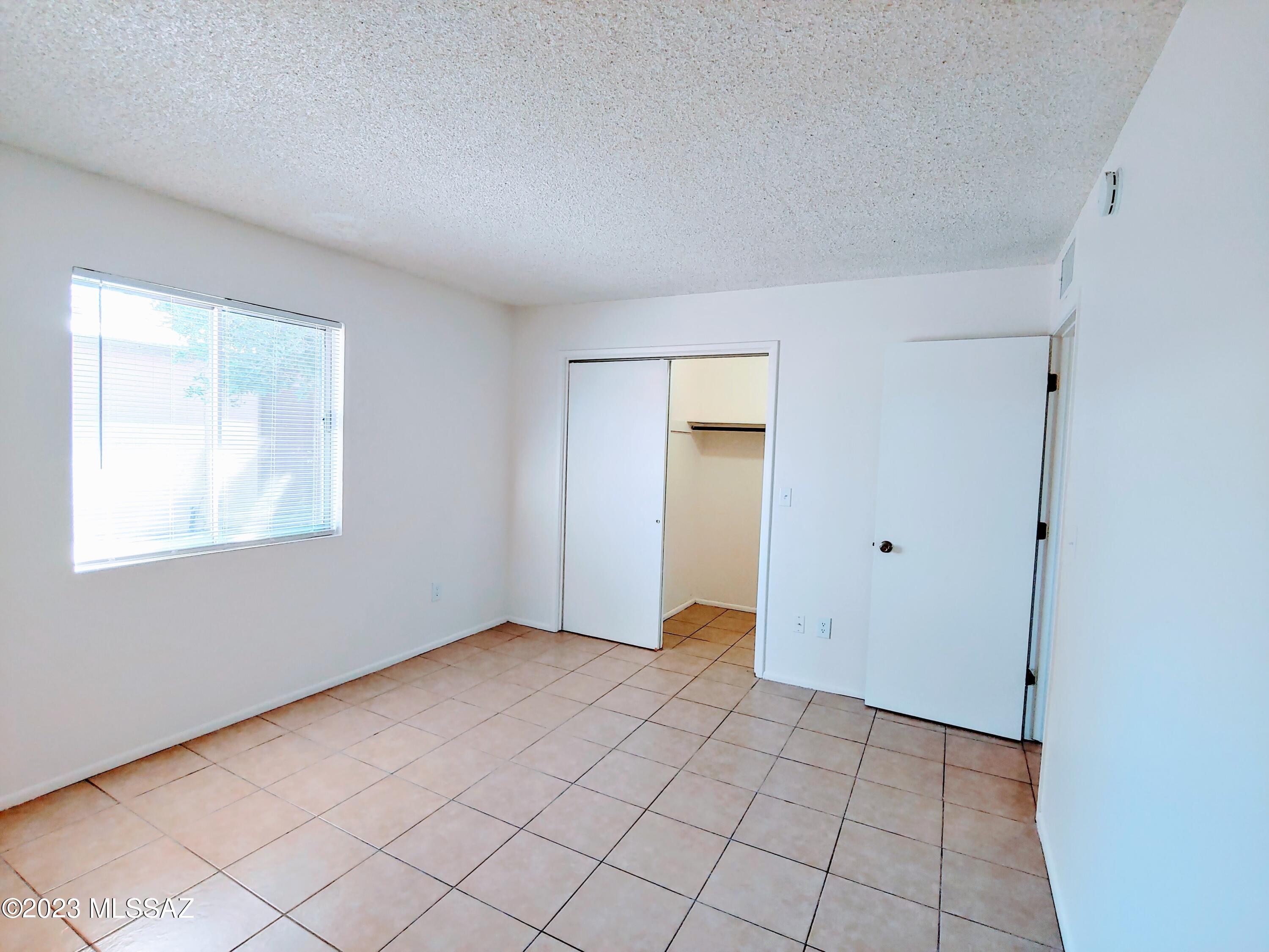 Catalina Poultry Acres NO 1 - Residential Income