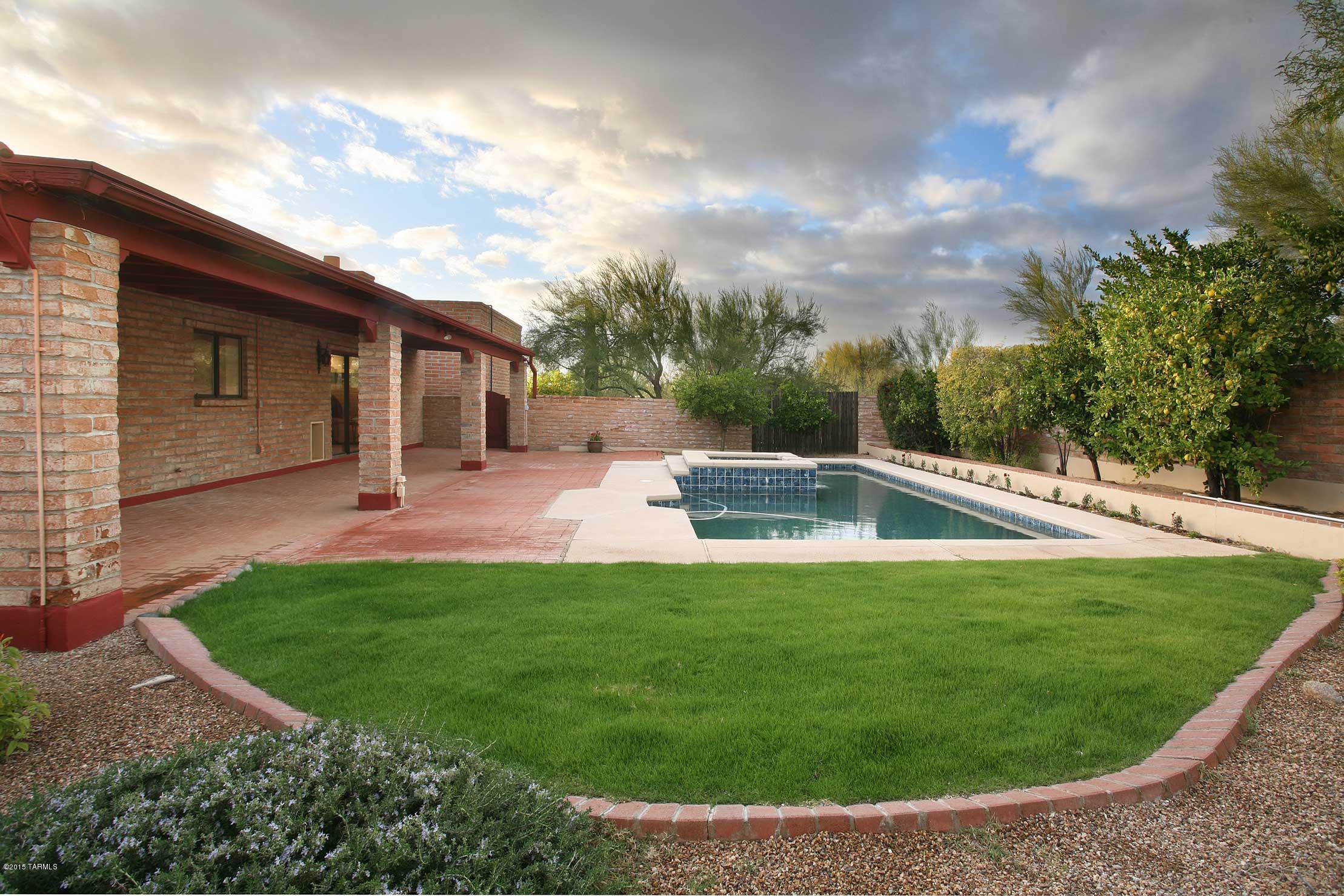 Catalina Foothills Est 8 - Residential