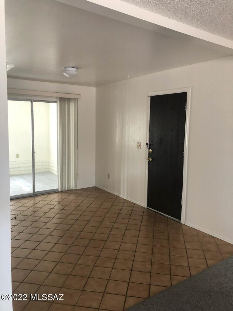 Summit Park Twnhss (1-110) - Residential