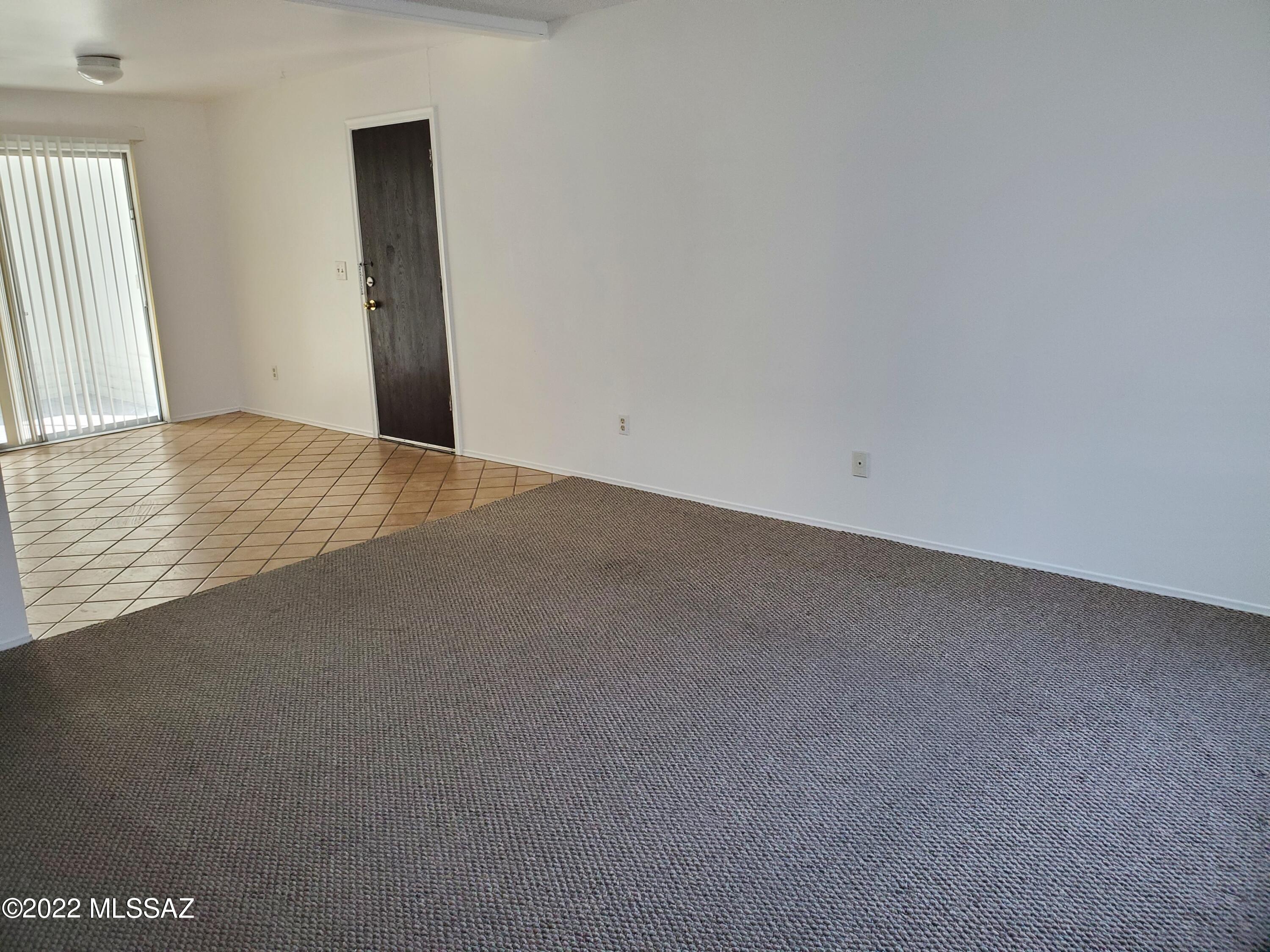 Summit Park Twnhss (1-110) - Residential
