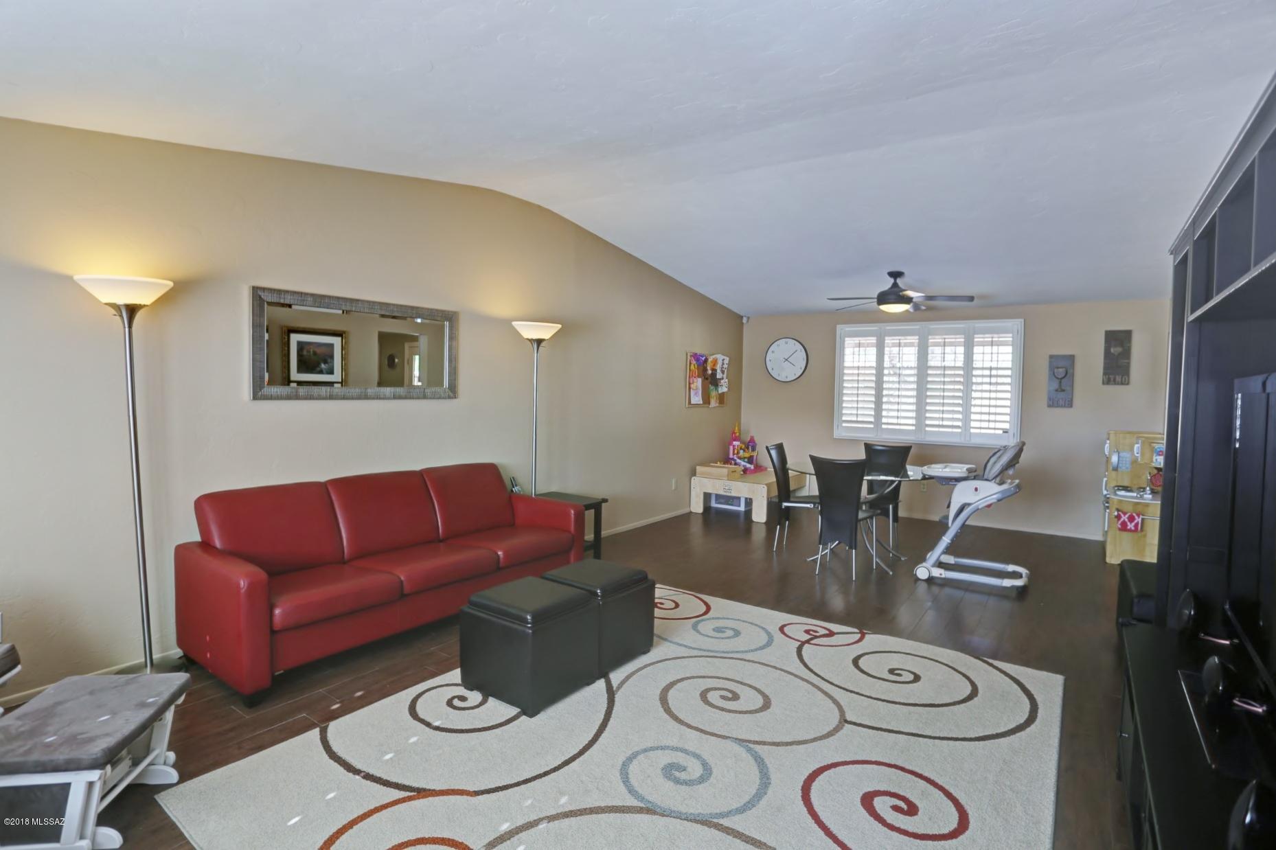 Campbell Ave. Acres - Residential