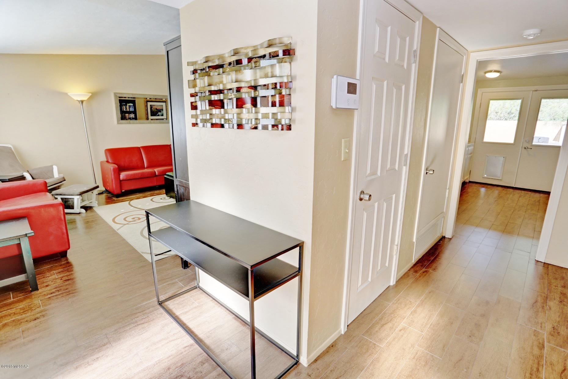 Campbell Ave. Acres - Residential