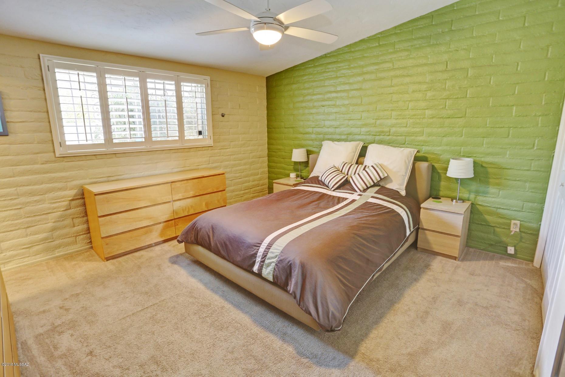 Campbell Ave. Acres - Residential