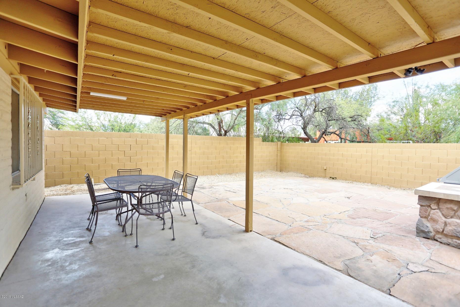 Campbell Ave. Acres - Residential