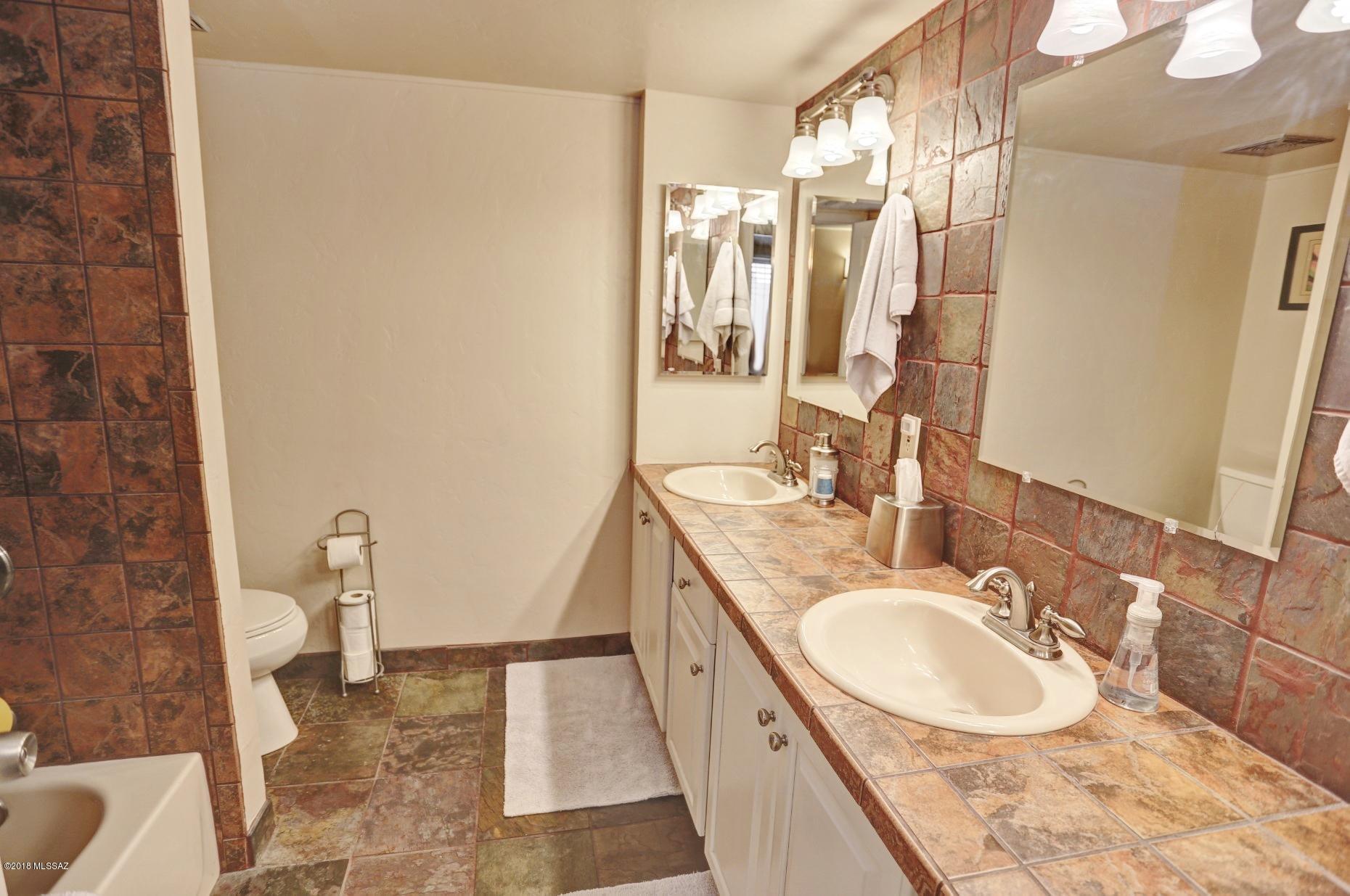 Campbell Ave. Acres - Residential