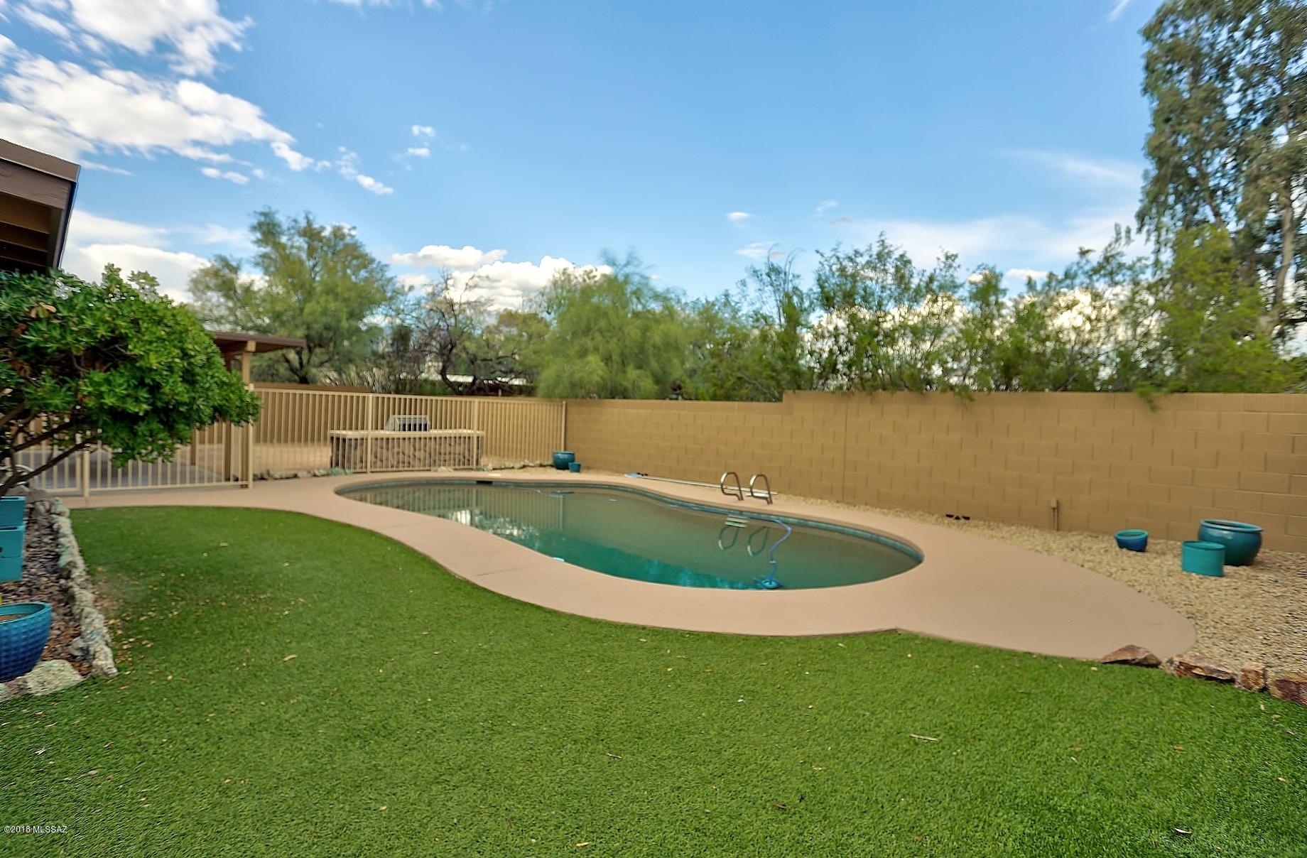 Campbell Ave. Acres - Residential