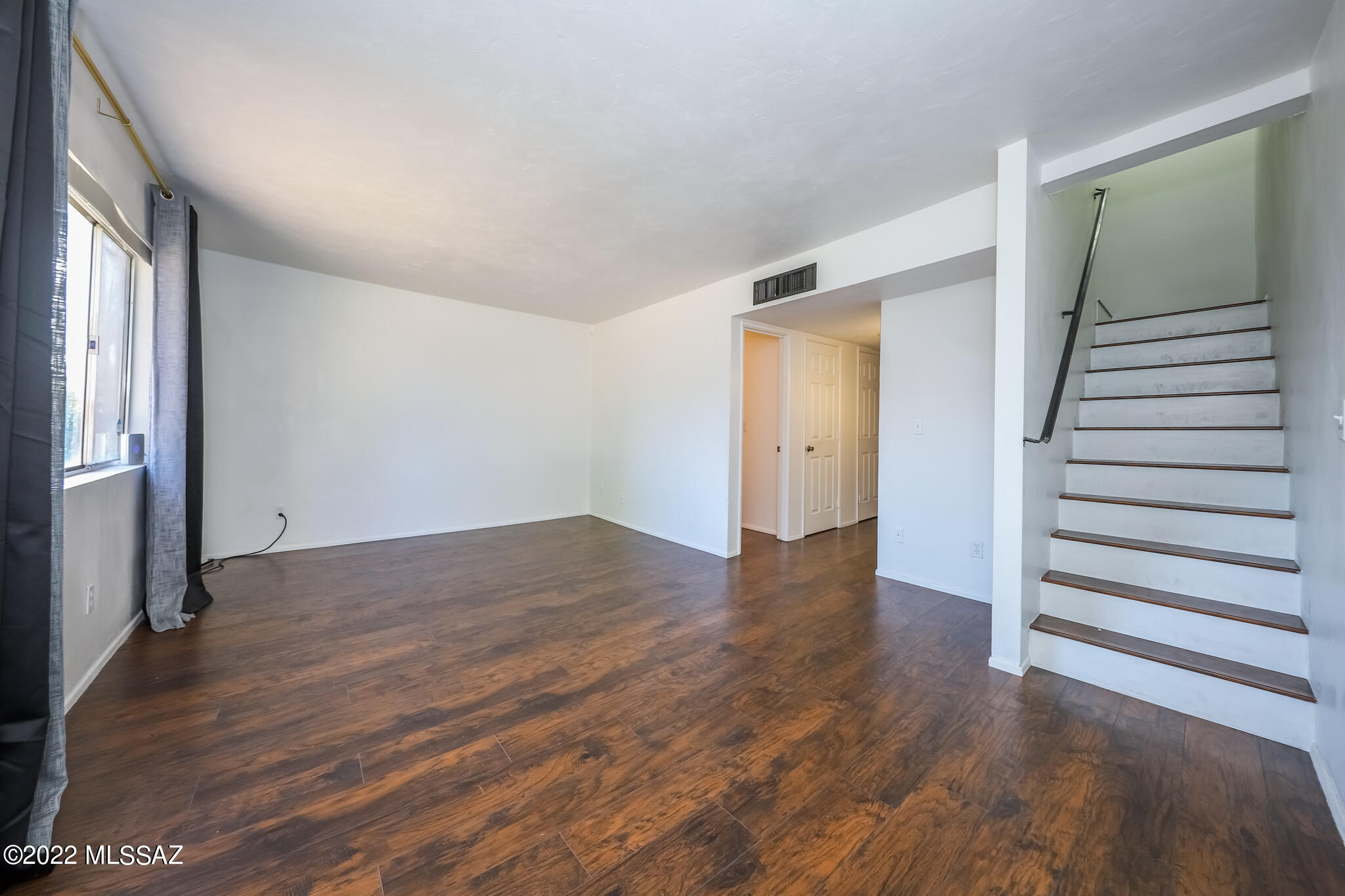 Eastern Hills Townhouses (1-25) - Residential