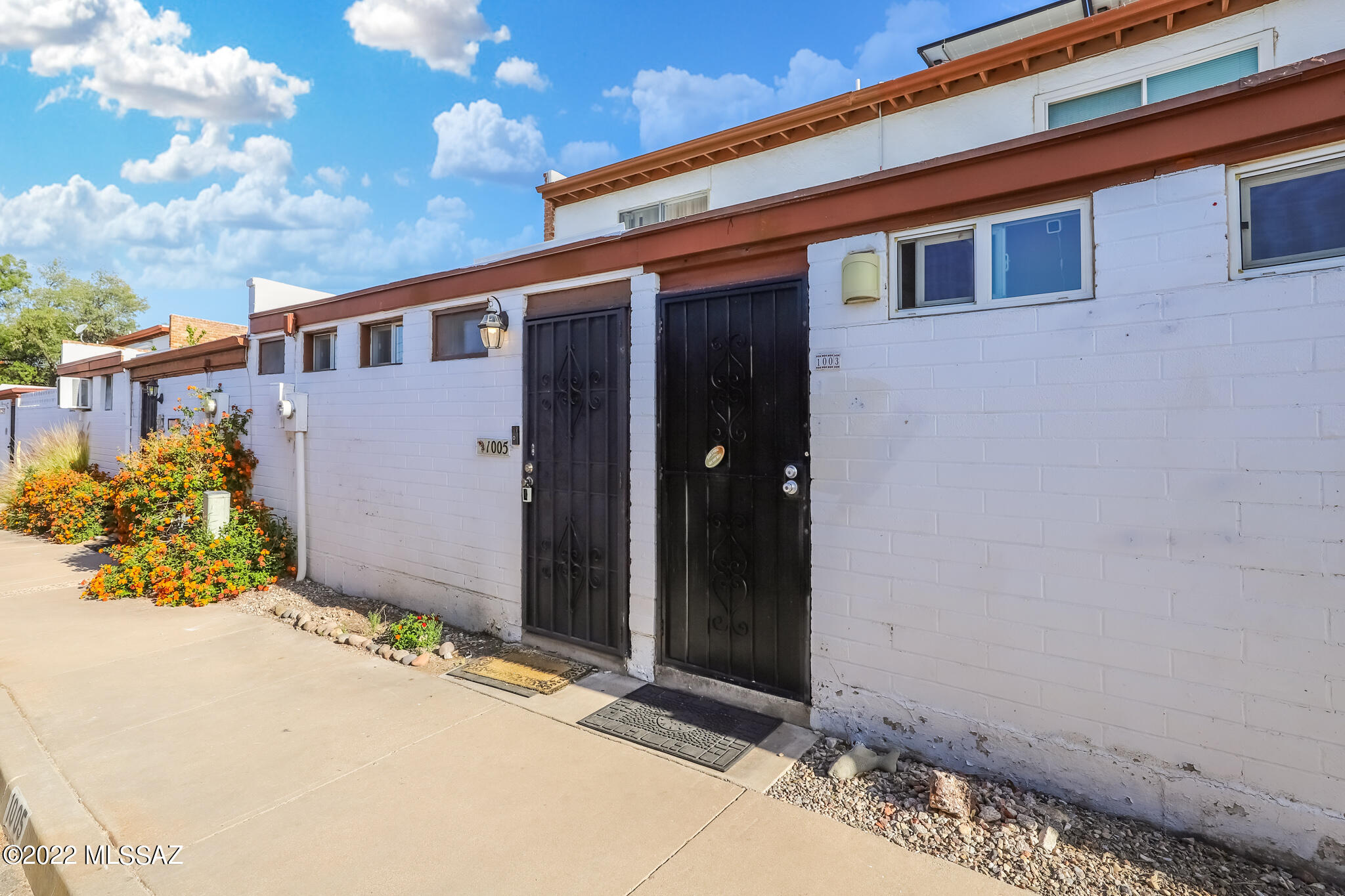 Eastern Hills Townhouses (1-25) - Residential