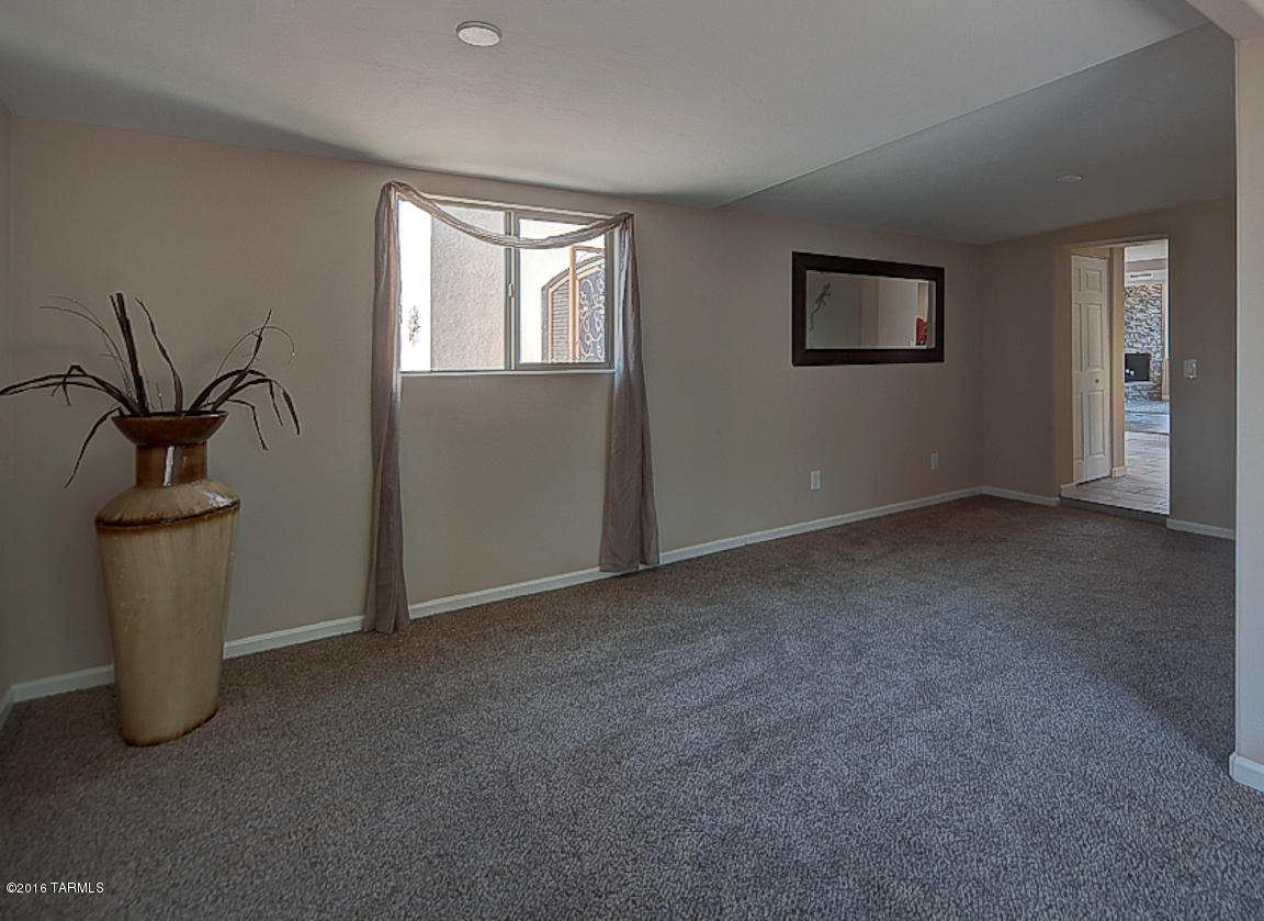 Catalina Village NO.3(1-77) - Residential