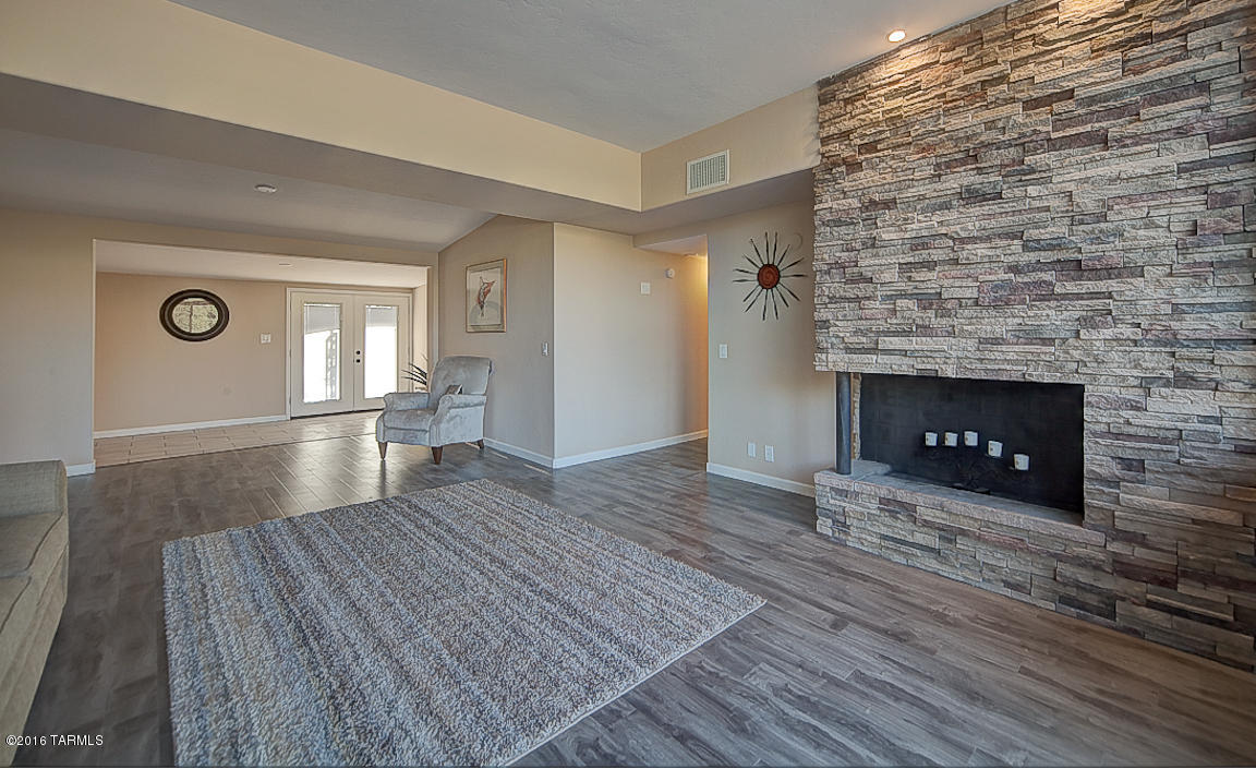 Catalina Village NO.3(1-77) - Residential