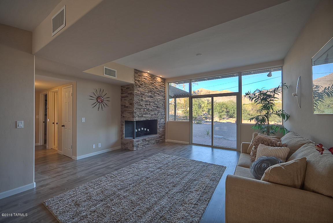 Catalina Village NO.3(1-77) - Residential