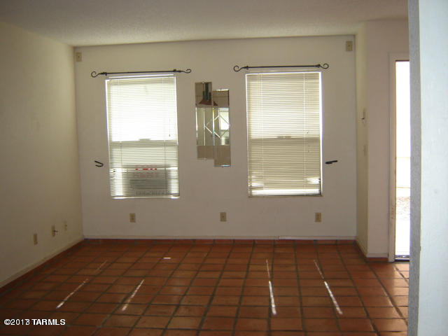 Euclid Point Condos (1-25) - Residential Lease