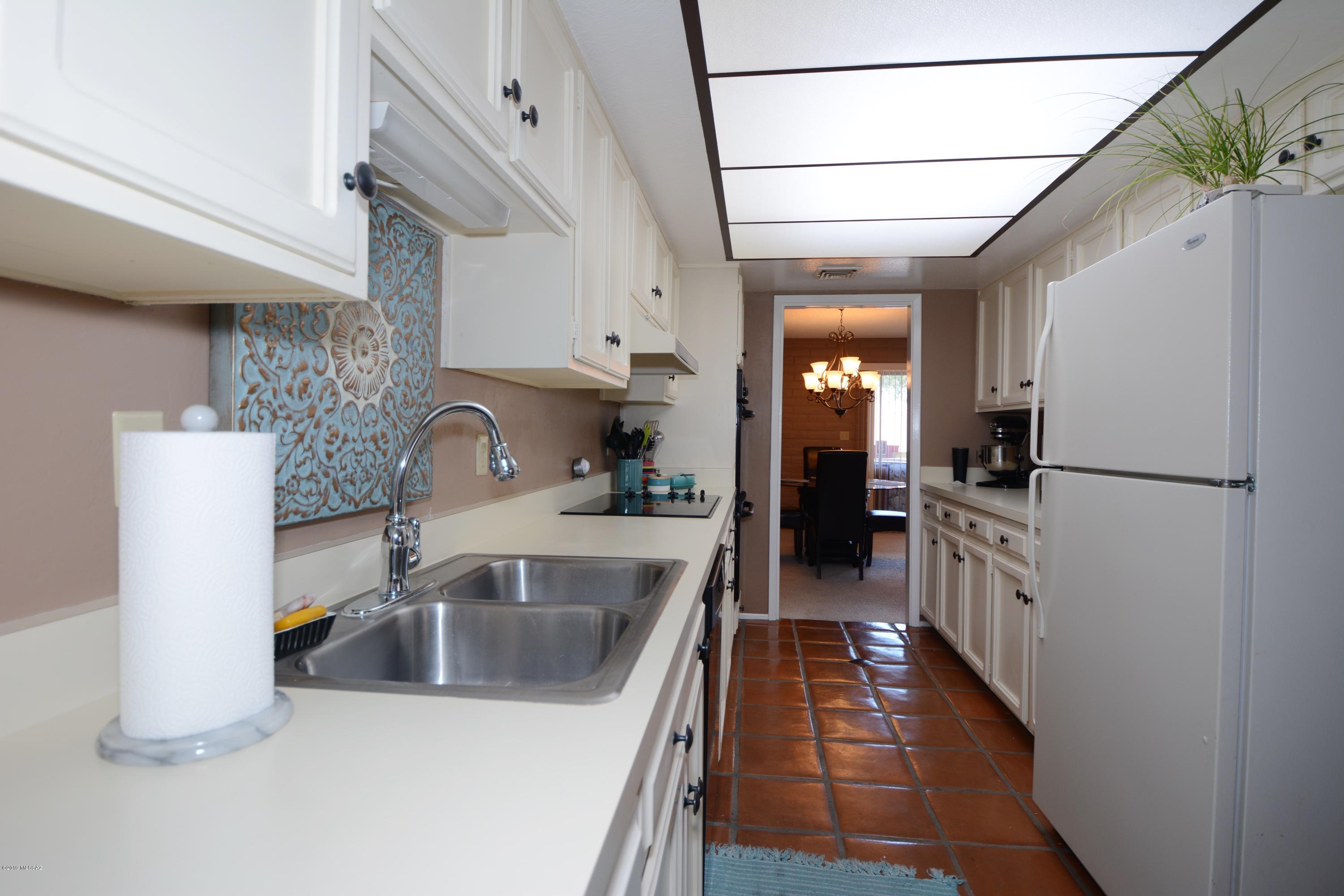 Oro Valley Townhouses (47-52, 58-91) - Residential