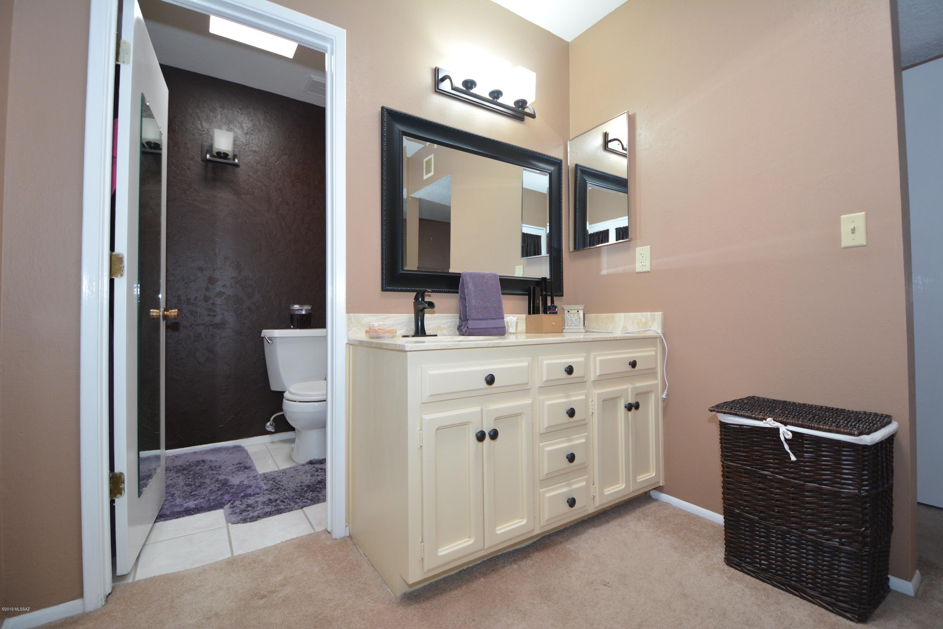 Oro Valley Townhouses (47-52, 58-91) - Residential