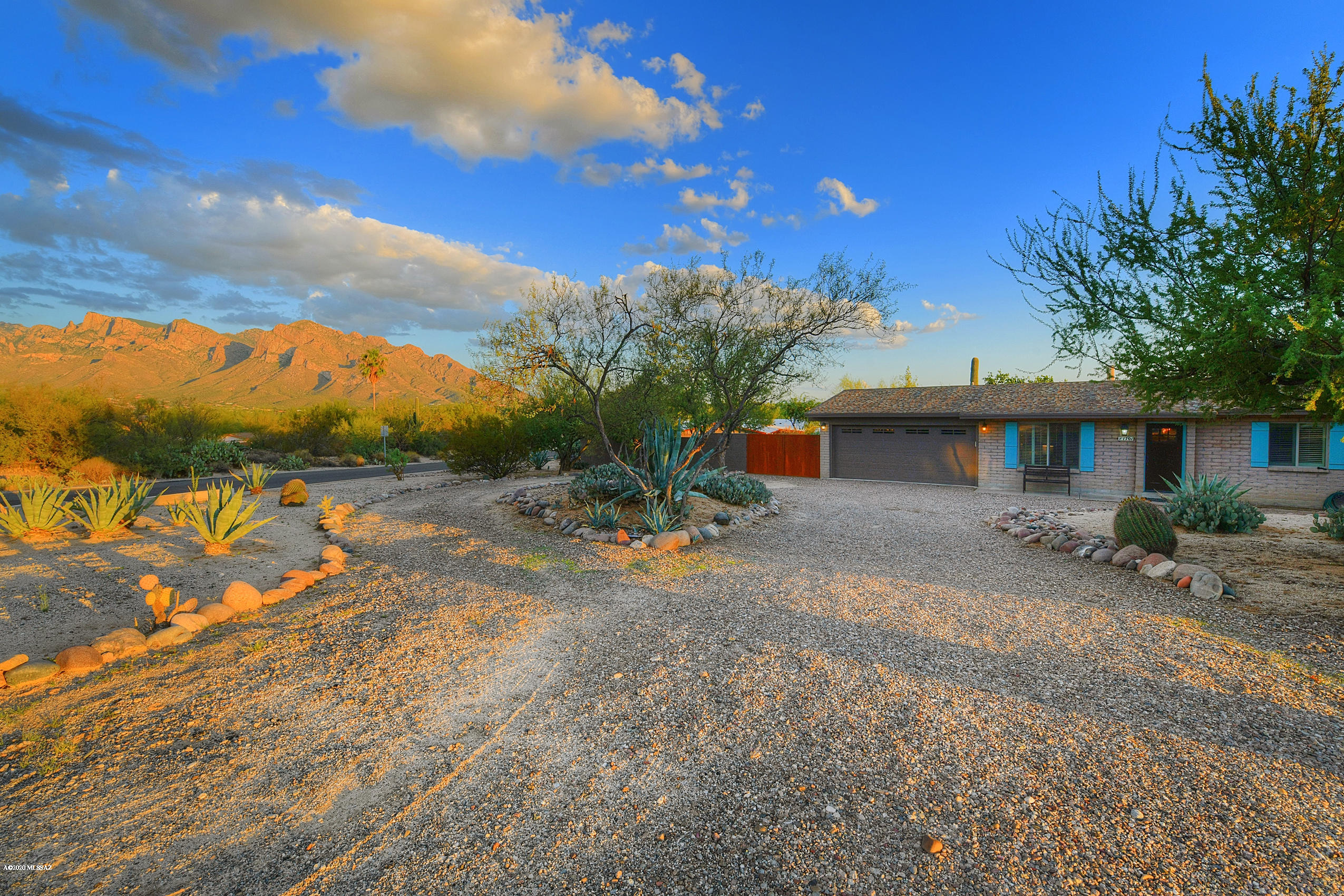 Rancho Feliz (442-647) - Residential