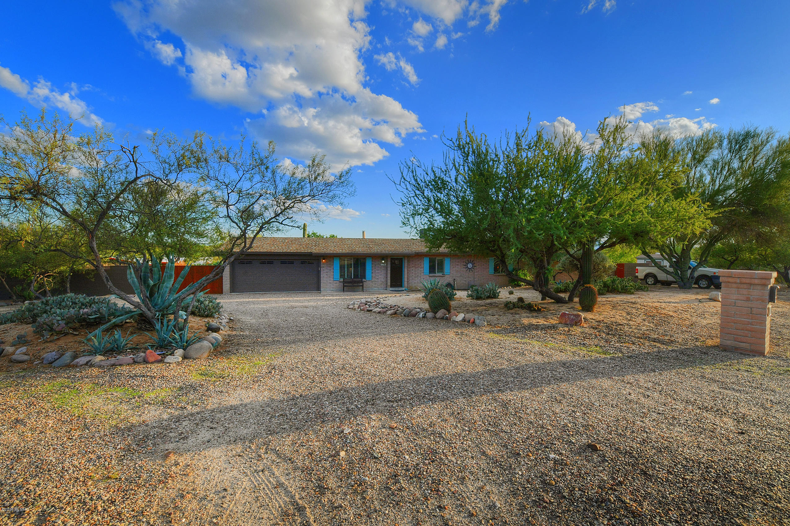 Rancho Feliz (442-647) - Residential