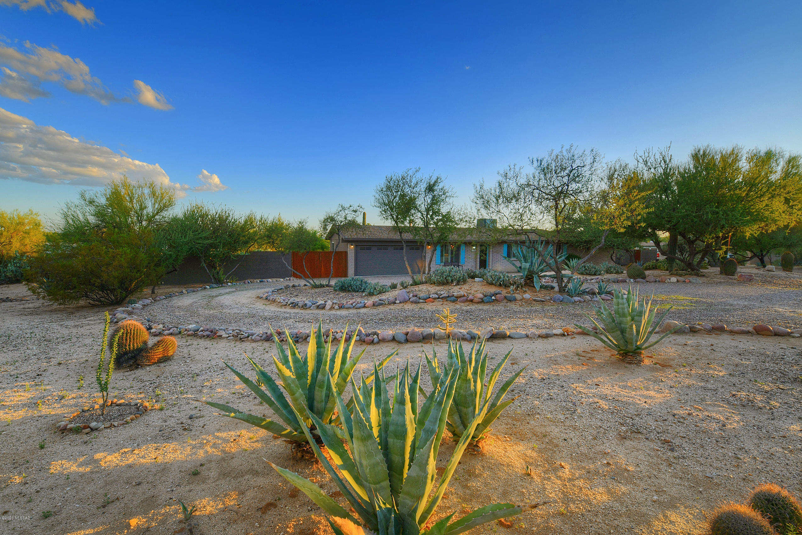 Rancho Feliz (442-647) - Residential