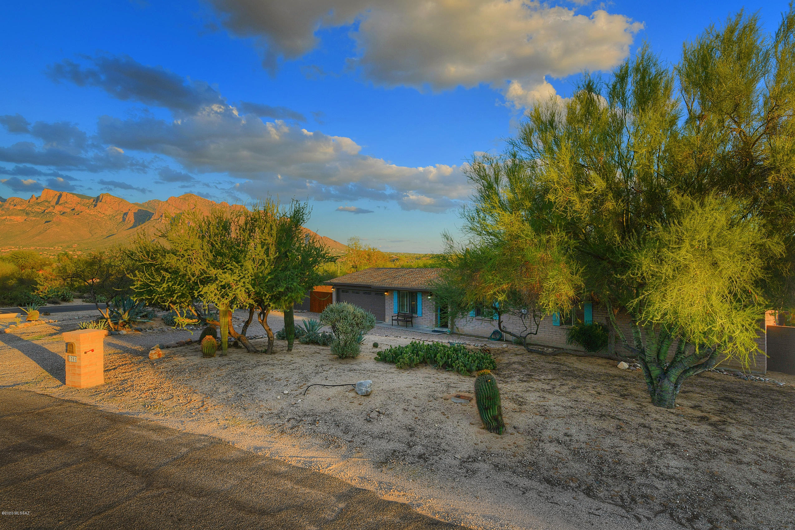 Rancho Feliz (442-647) - Residential