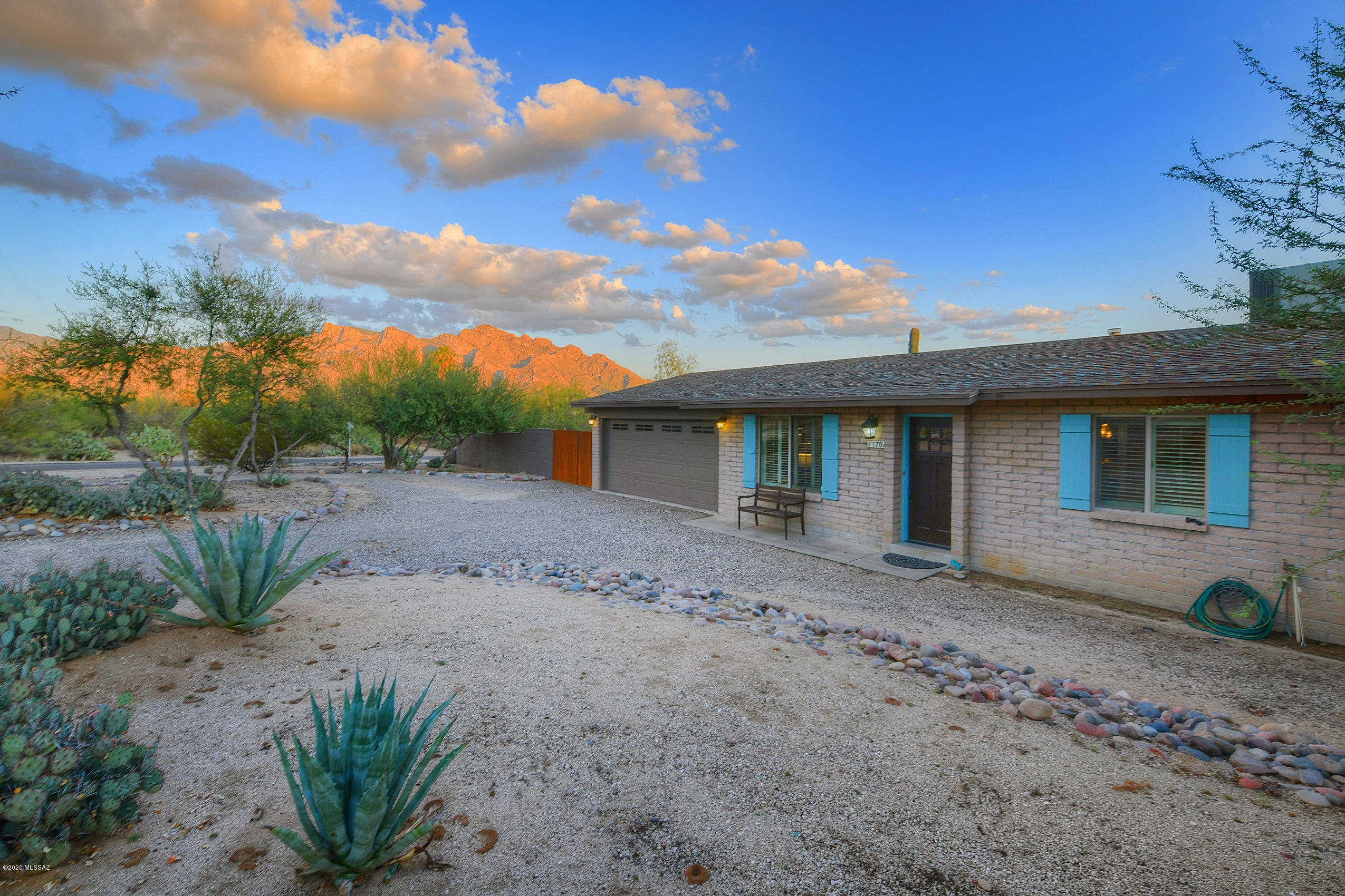 Rancho Feliz (442-647) - Residential