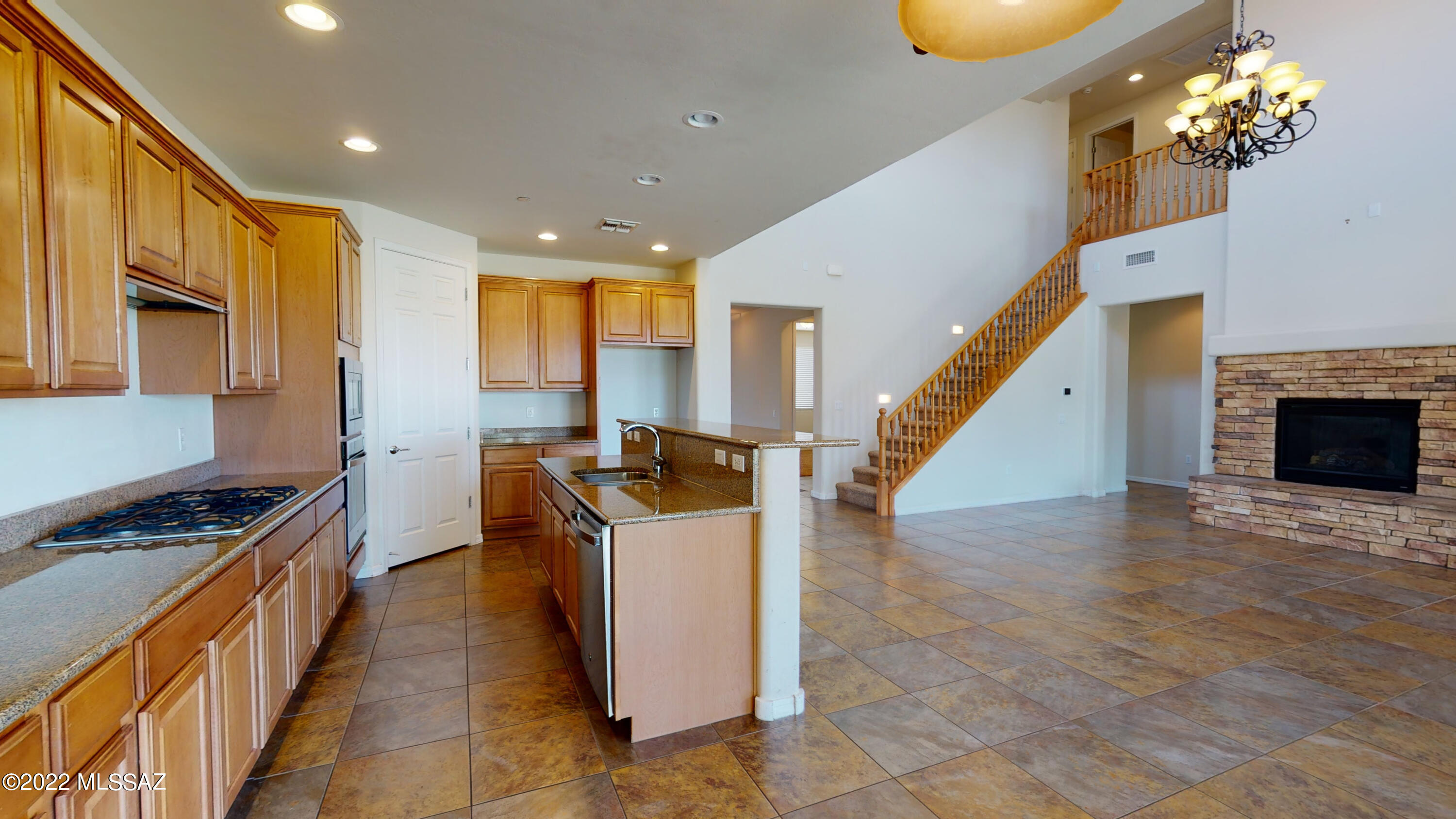 Sierra Morado Unit 2 East - Residential