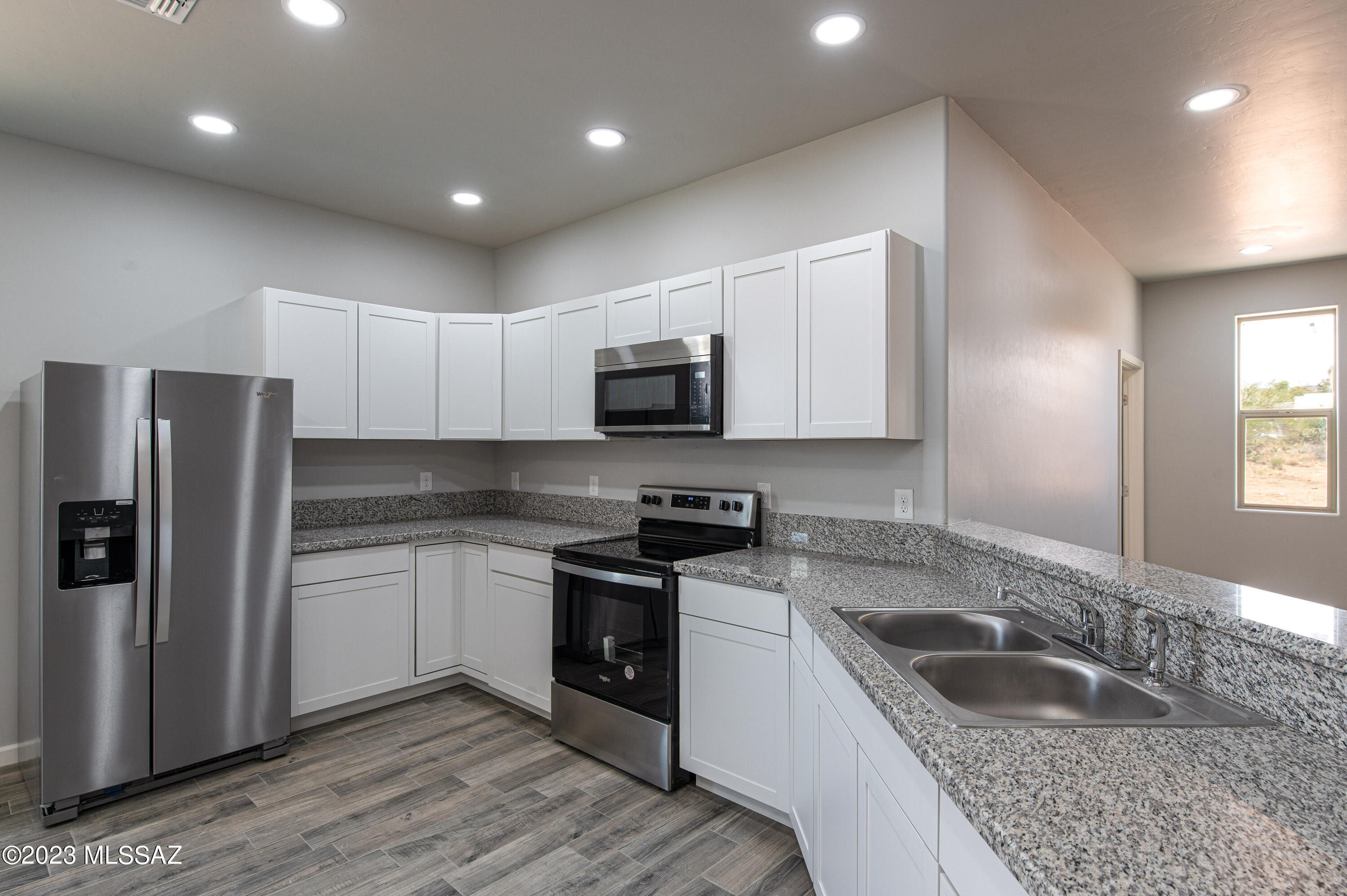 New Tucson Unit NO. 4 (1-203) - Residential