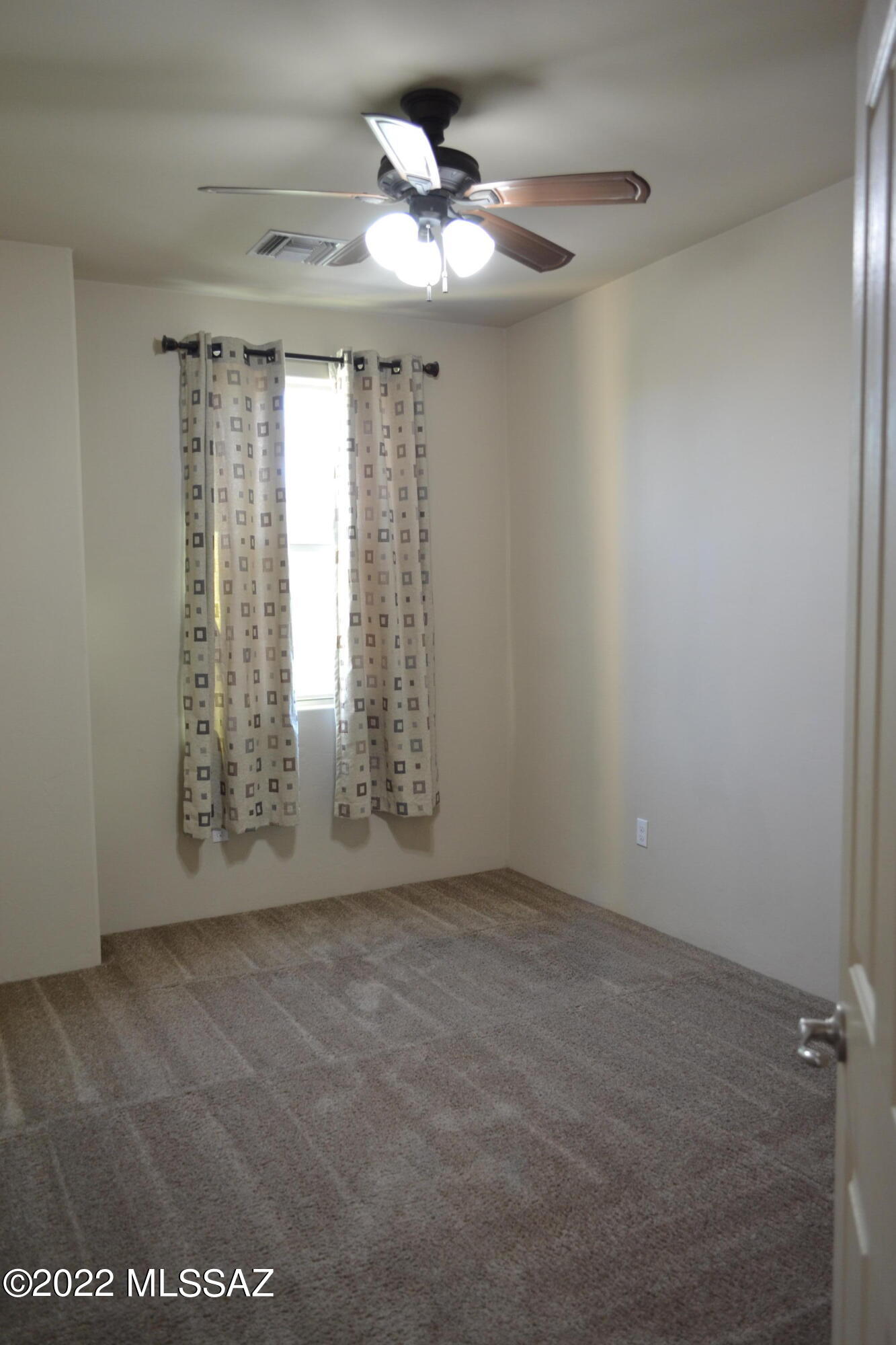 Miramonte At Glenn SQ20133580243 - Residential Lease
