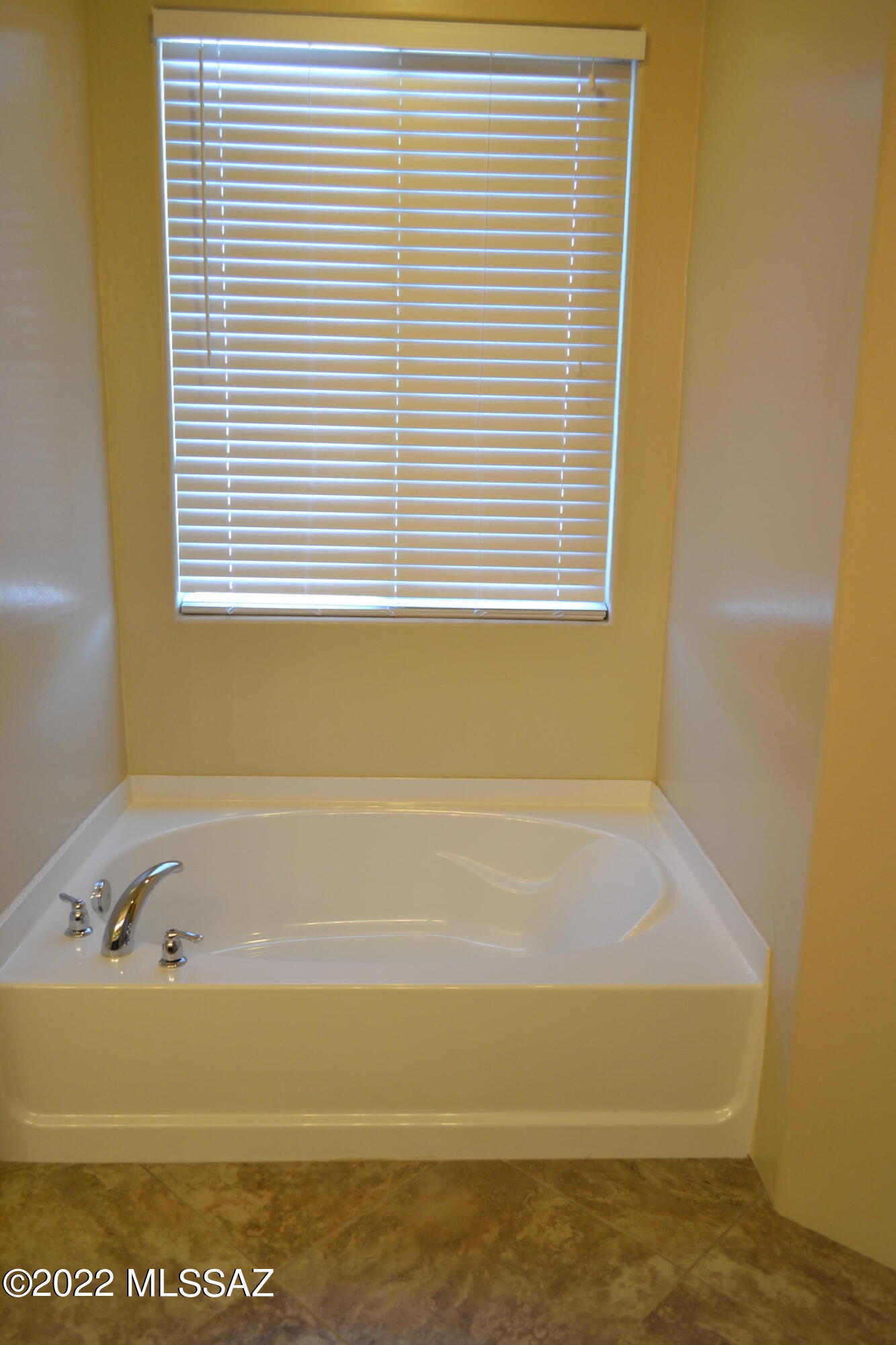 Miramonte At Glenn SQ20133580243 - Residential Lease