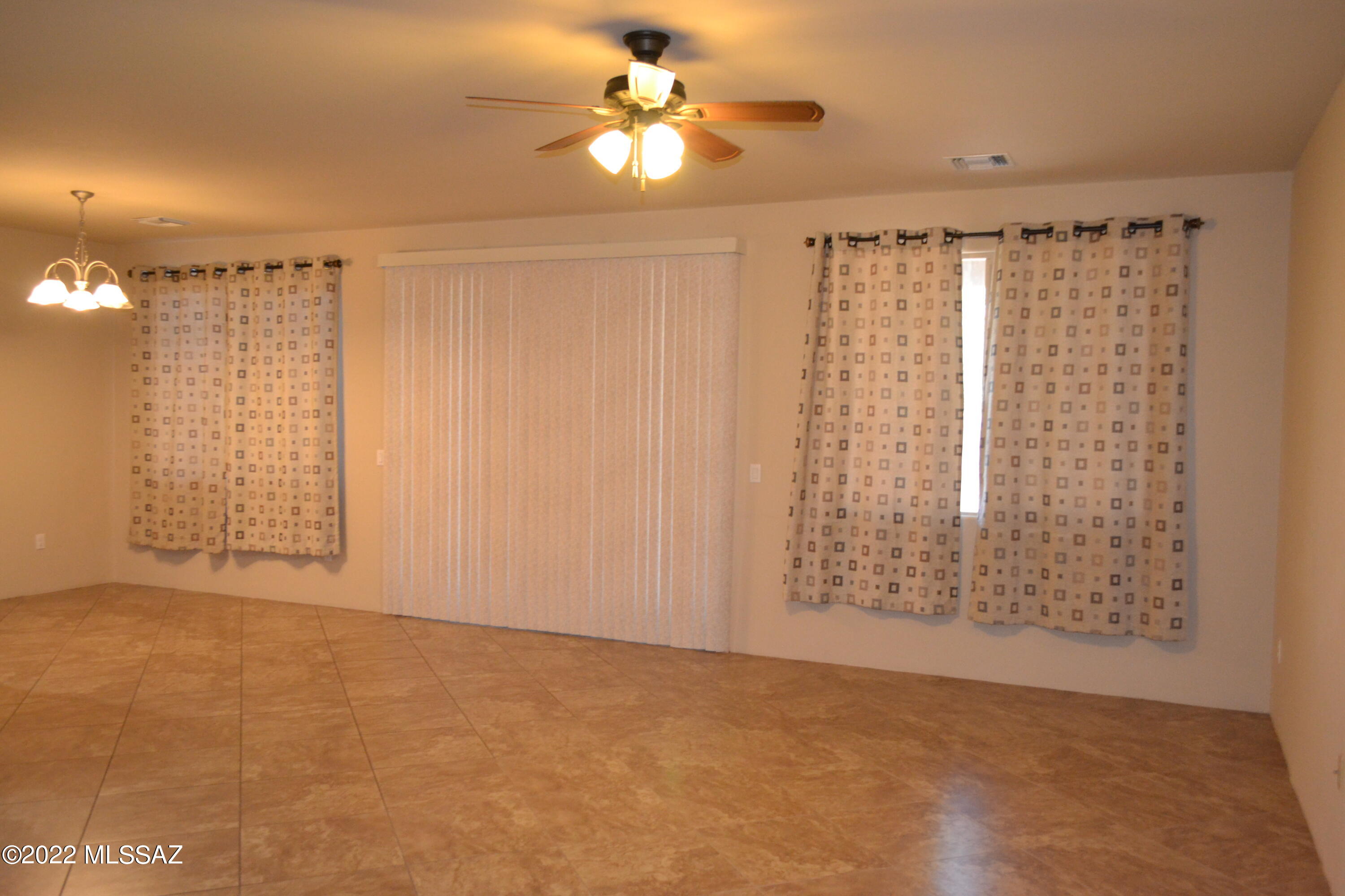Miramonte At Glenn SQ20133580243 - Residential Lease