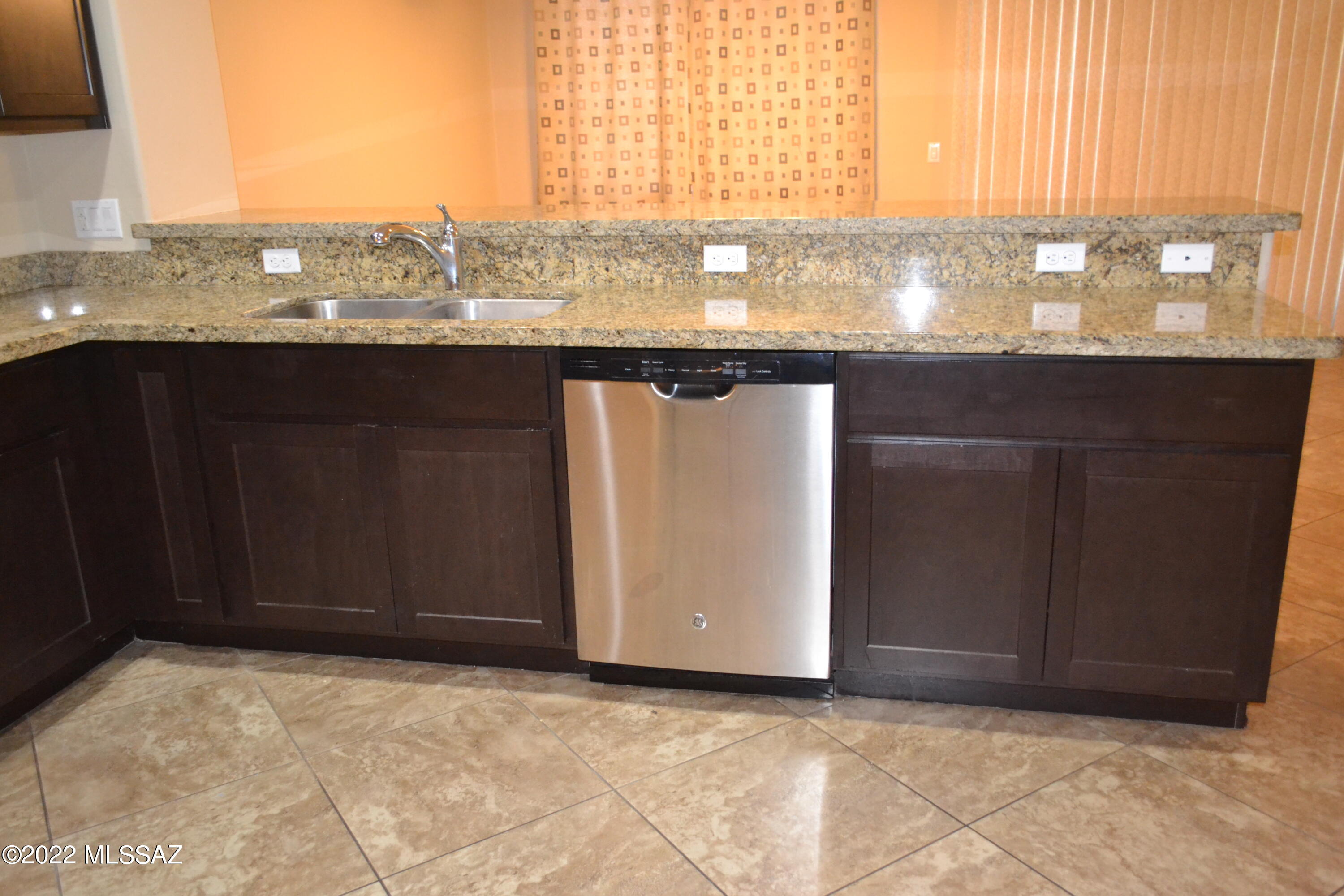 Miramonte At Glenn SQ20133580243 - Residential Lease